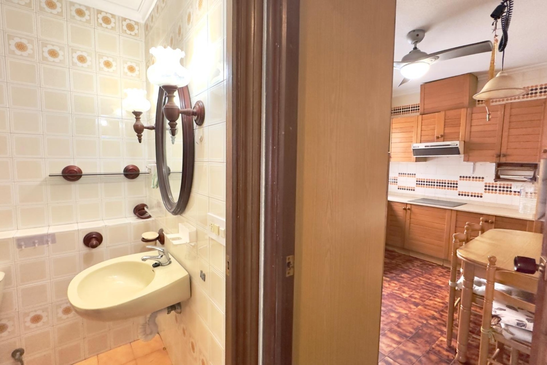 Venta - Apartamento / Piso -
Torrevieja