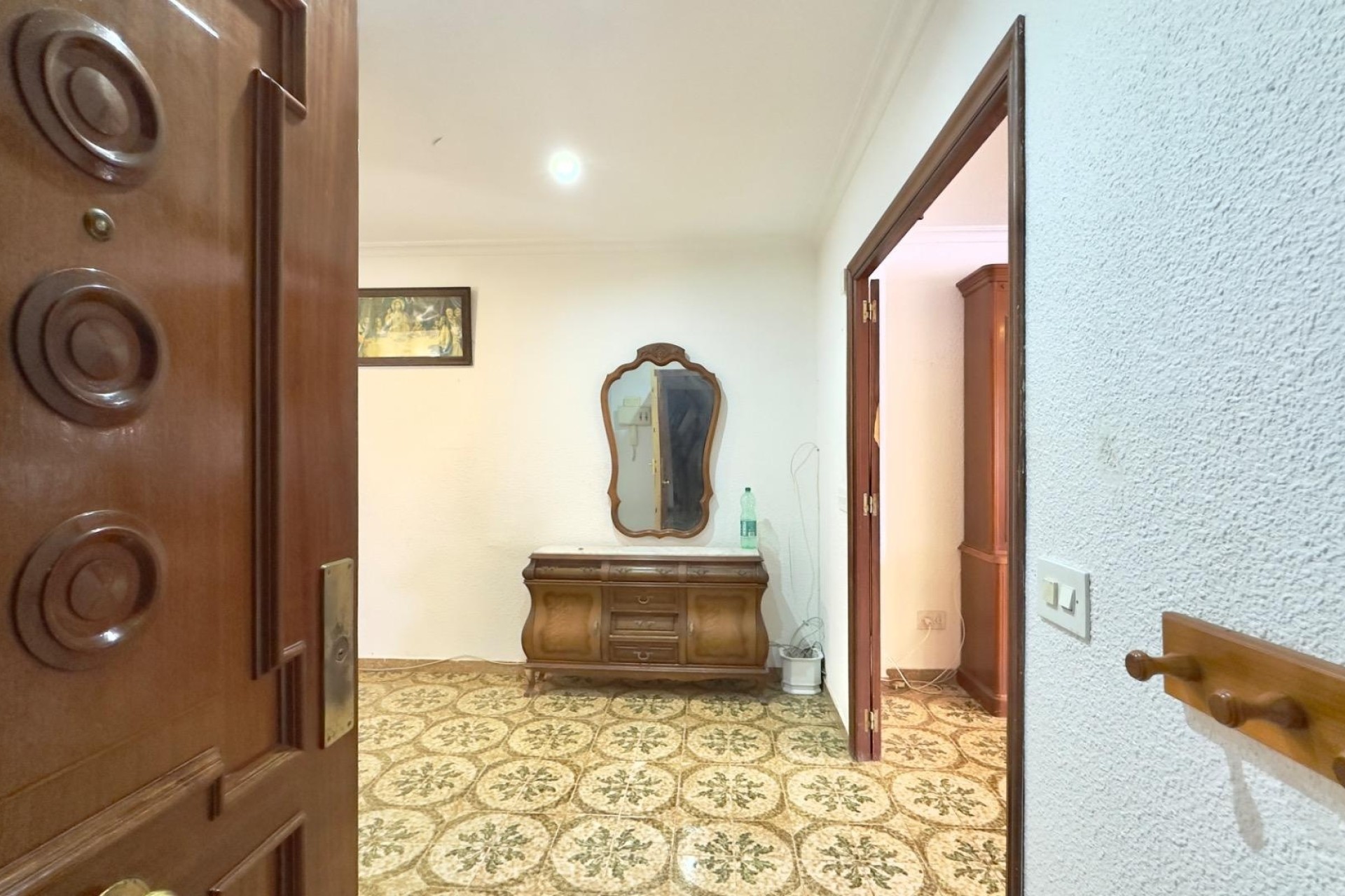 Venta - Apartamento / Piso -
Torrevieja