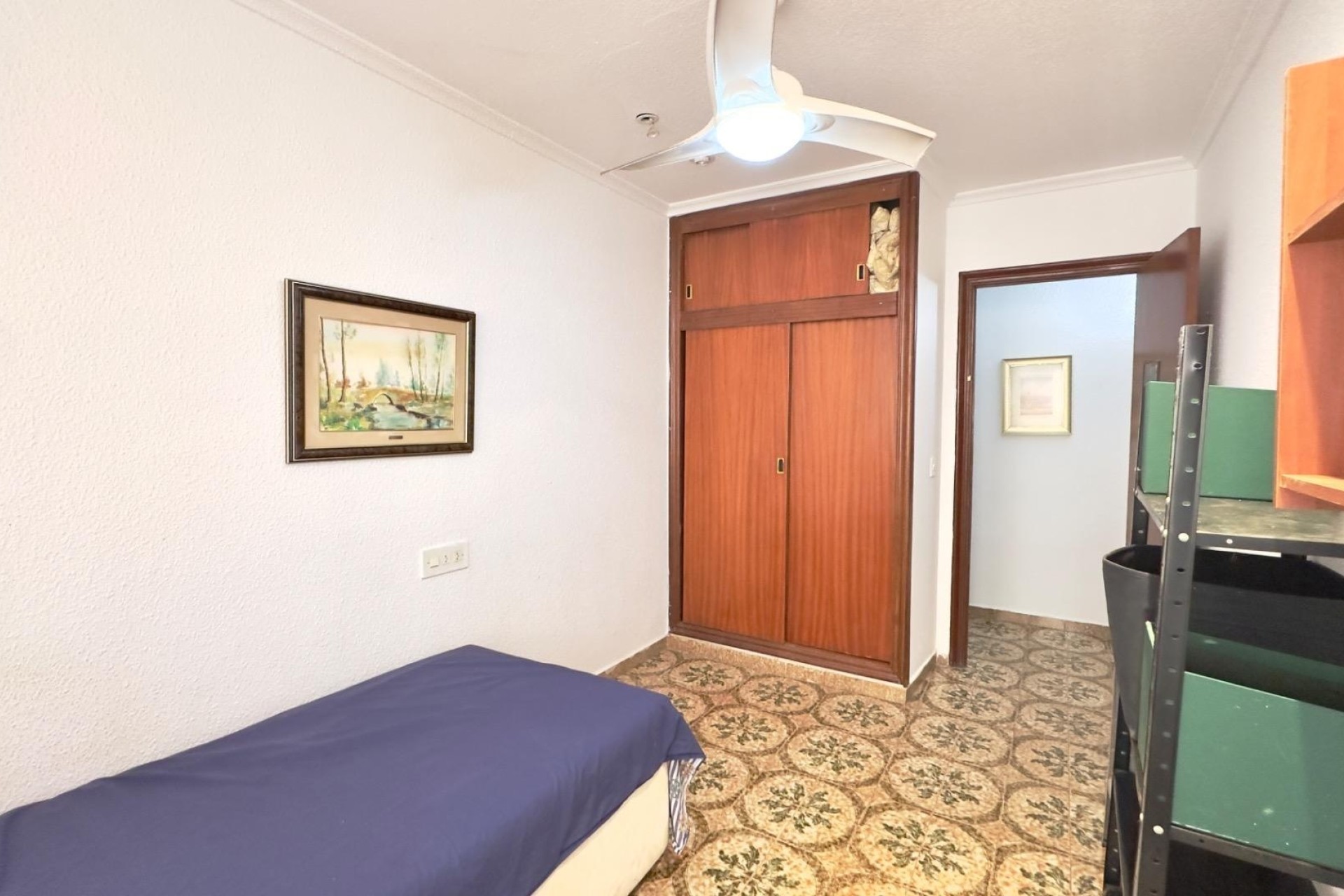 Venta - Apartamento / Piso -
Torrevieja