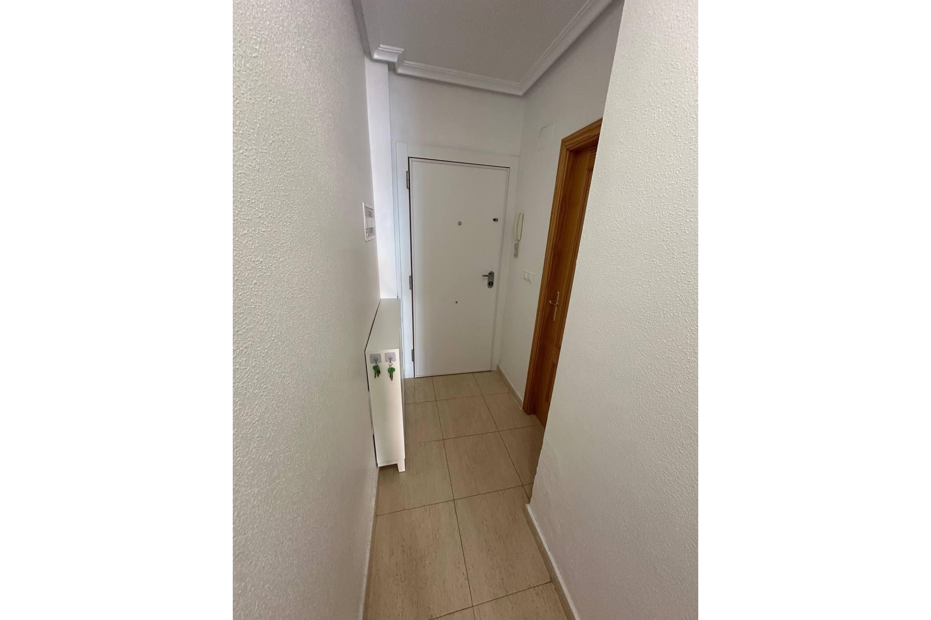 Venta - Apartamento / Piso -
Torrevieja