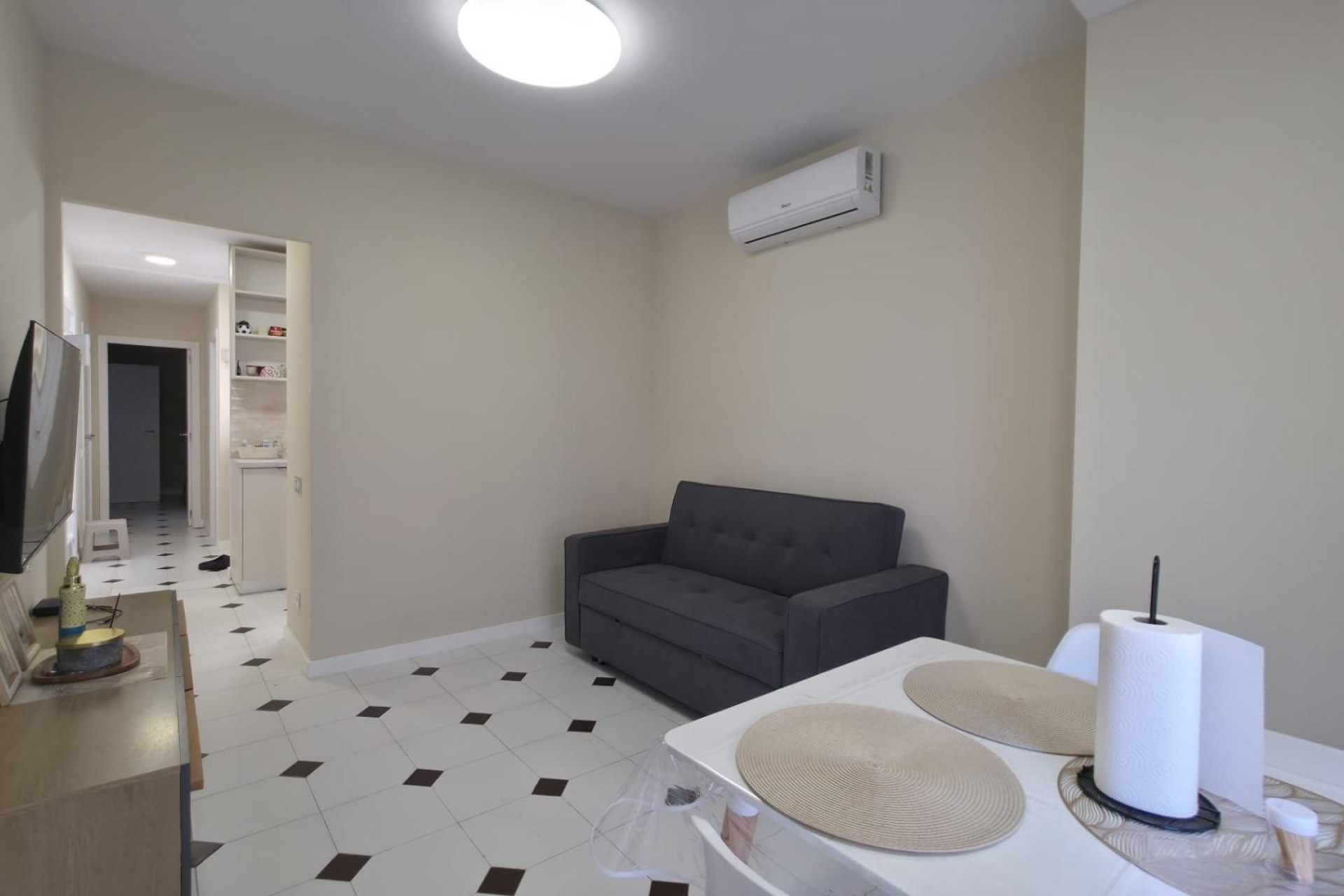 Venta - Apartamento / Piso -
Torrevieja