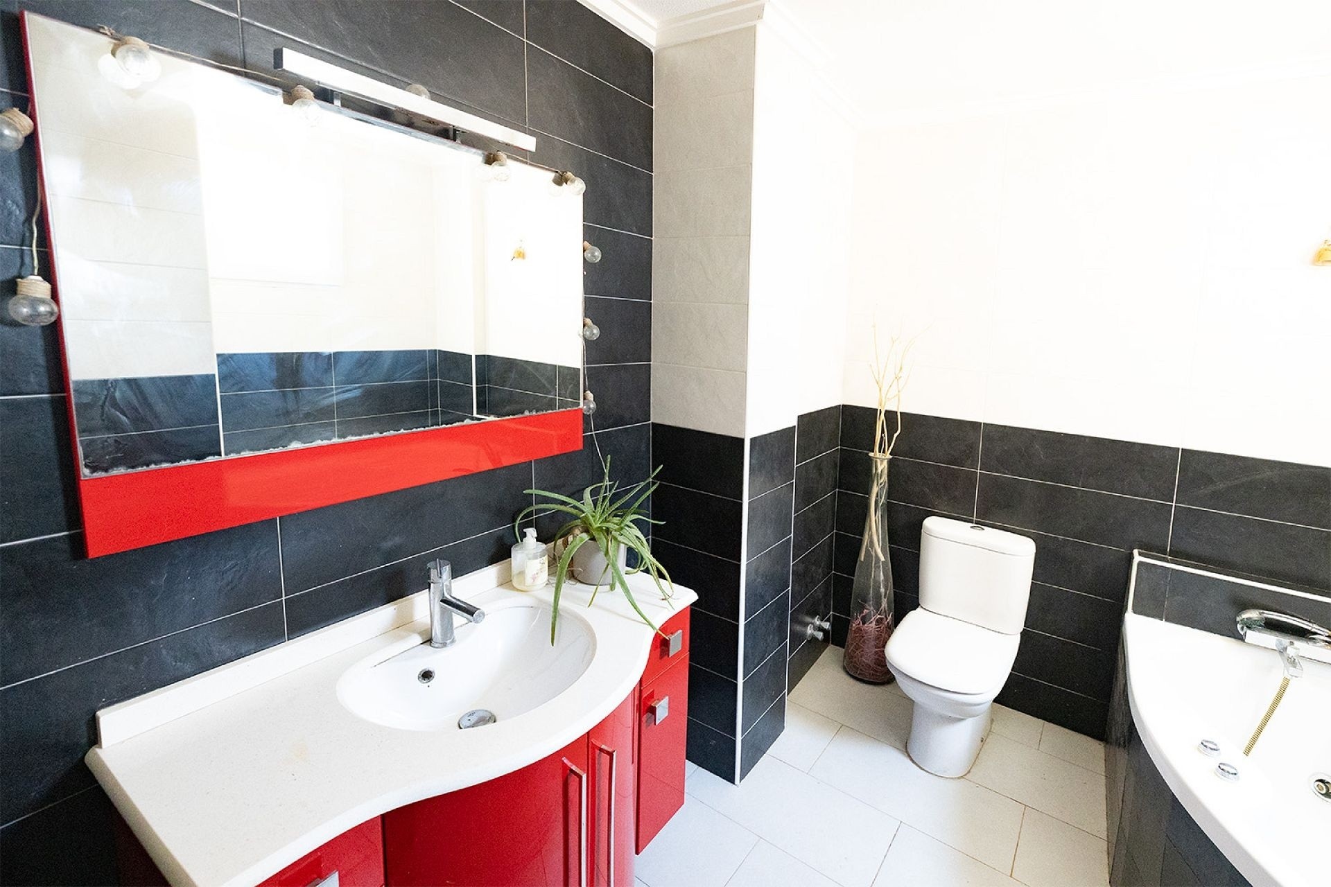Venta - Apartamento / Piso -
Torrevieja