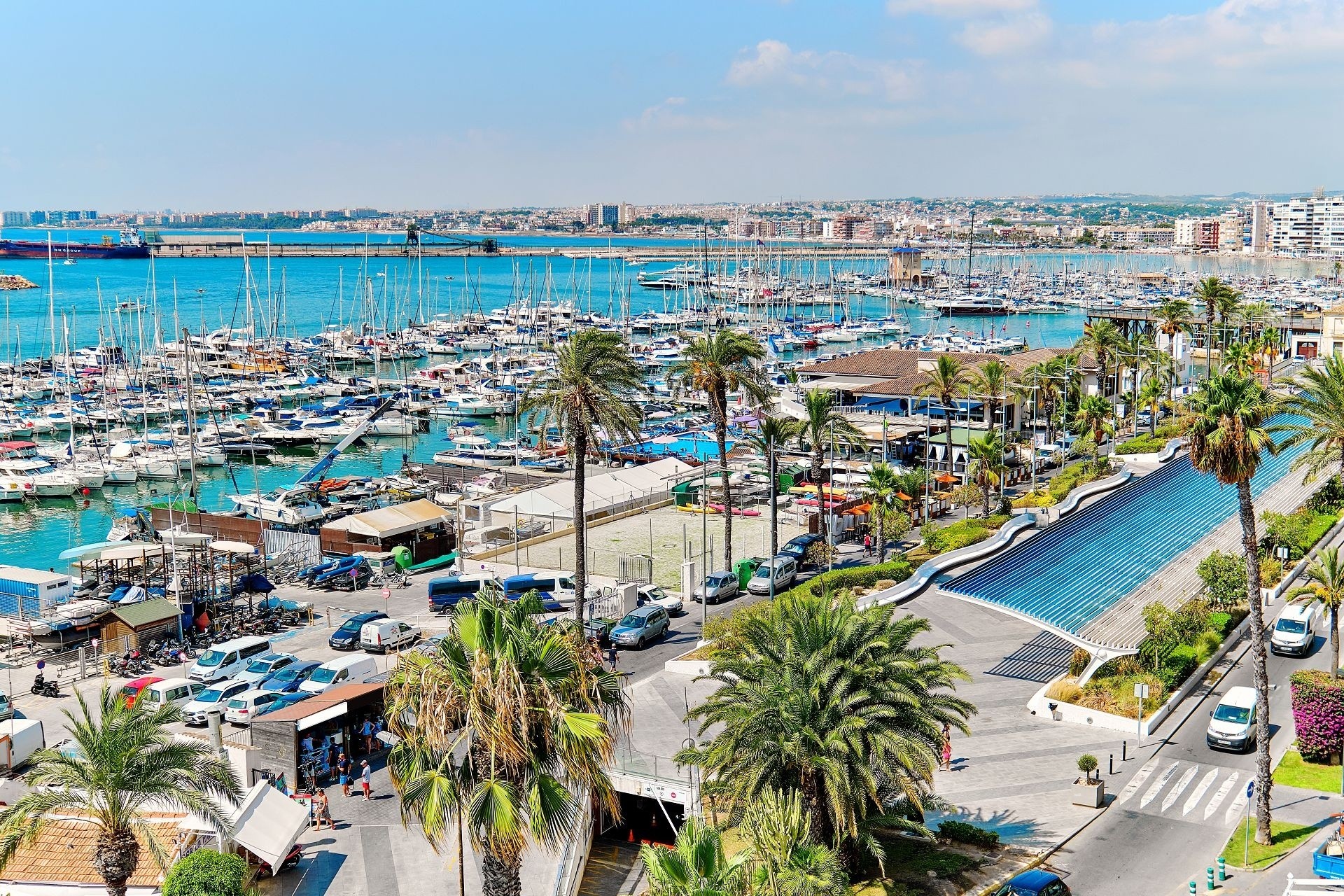Venta - Apartamento / Piso -
Torrevieja
