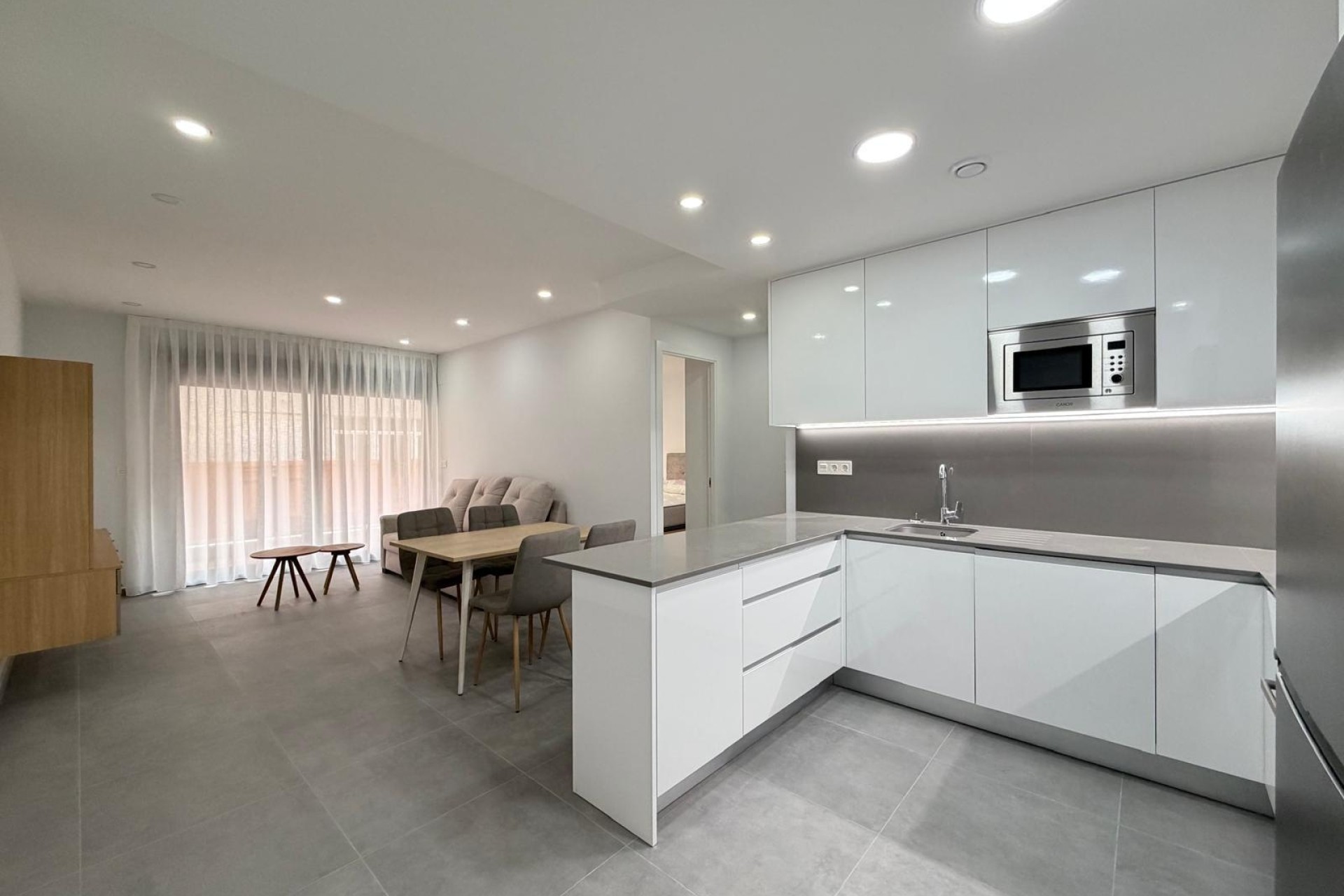 Venta - Apartamento / Piso -
Torrevieja
