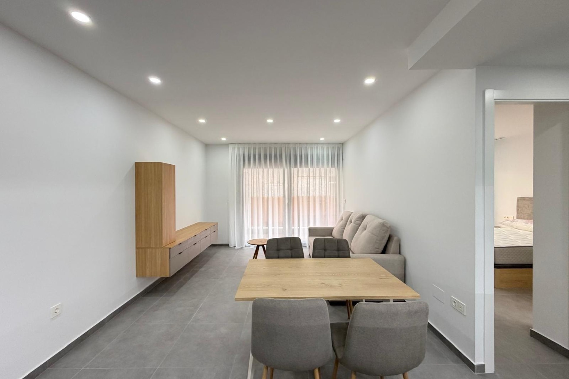 Venta - Apartamento / Piso -
Torrevieja
