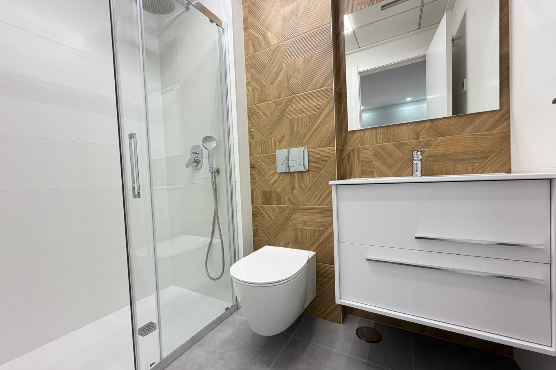 Venta - Apartamento / Piso -
Torrevieja