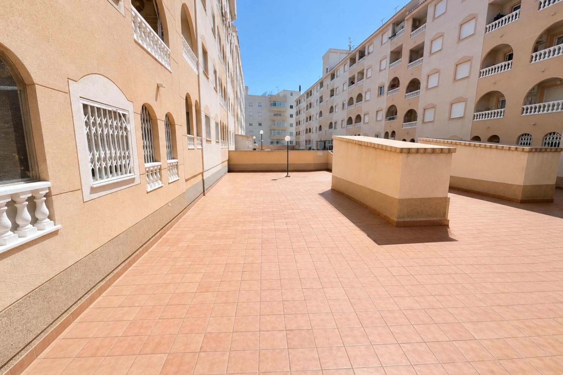 Venta - Apartamento / Piso -
Torrevieja