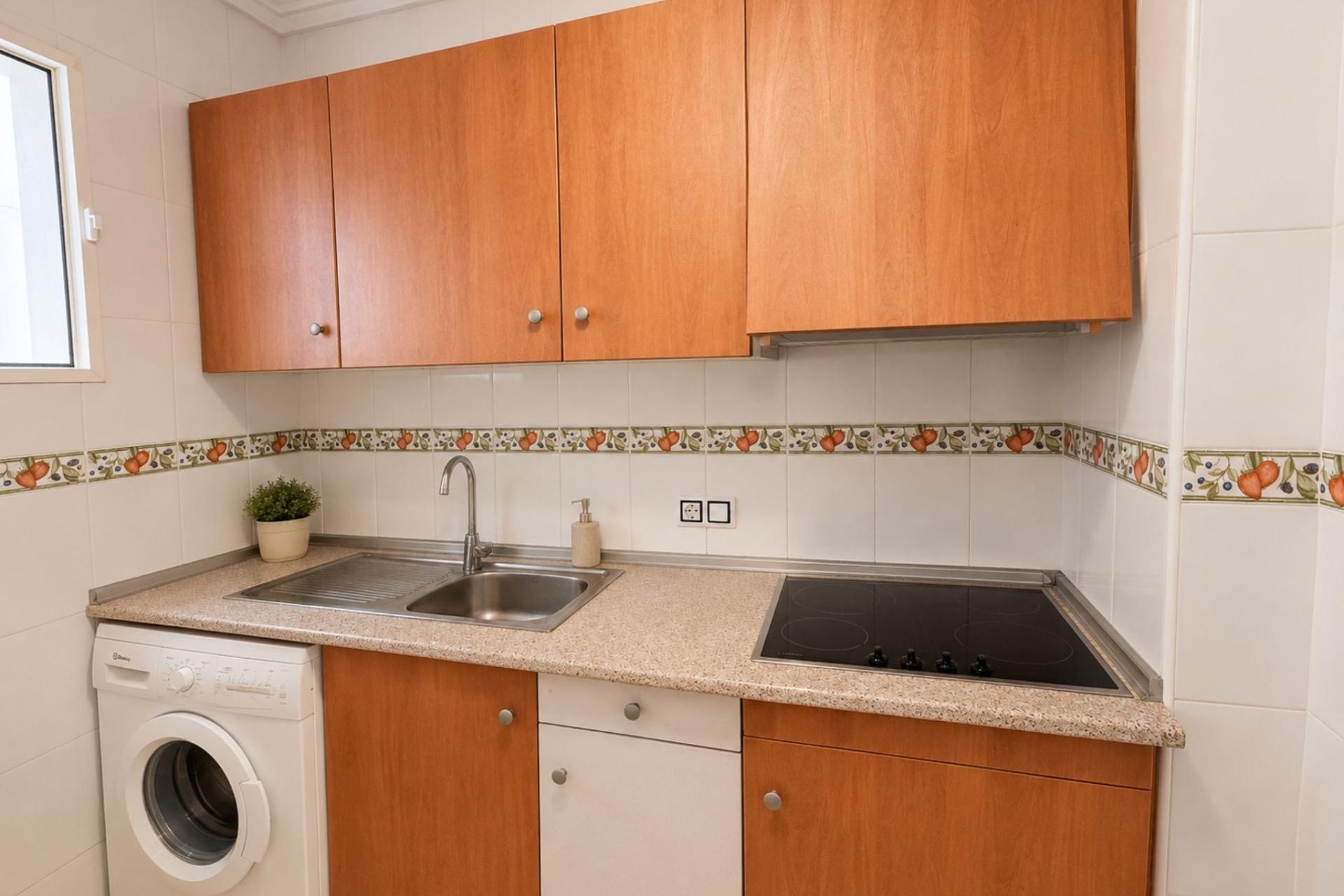 Venta - Apartamento / Piso -
Torrevieja