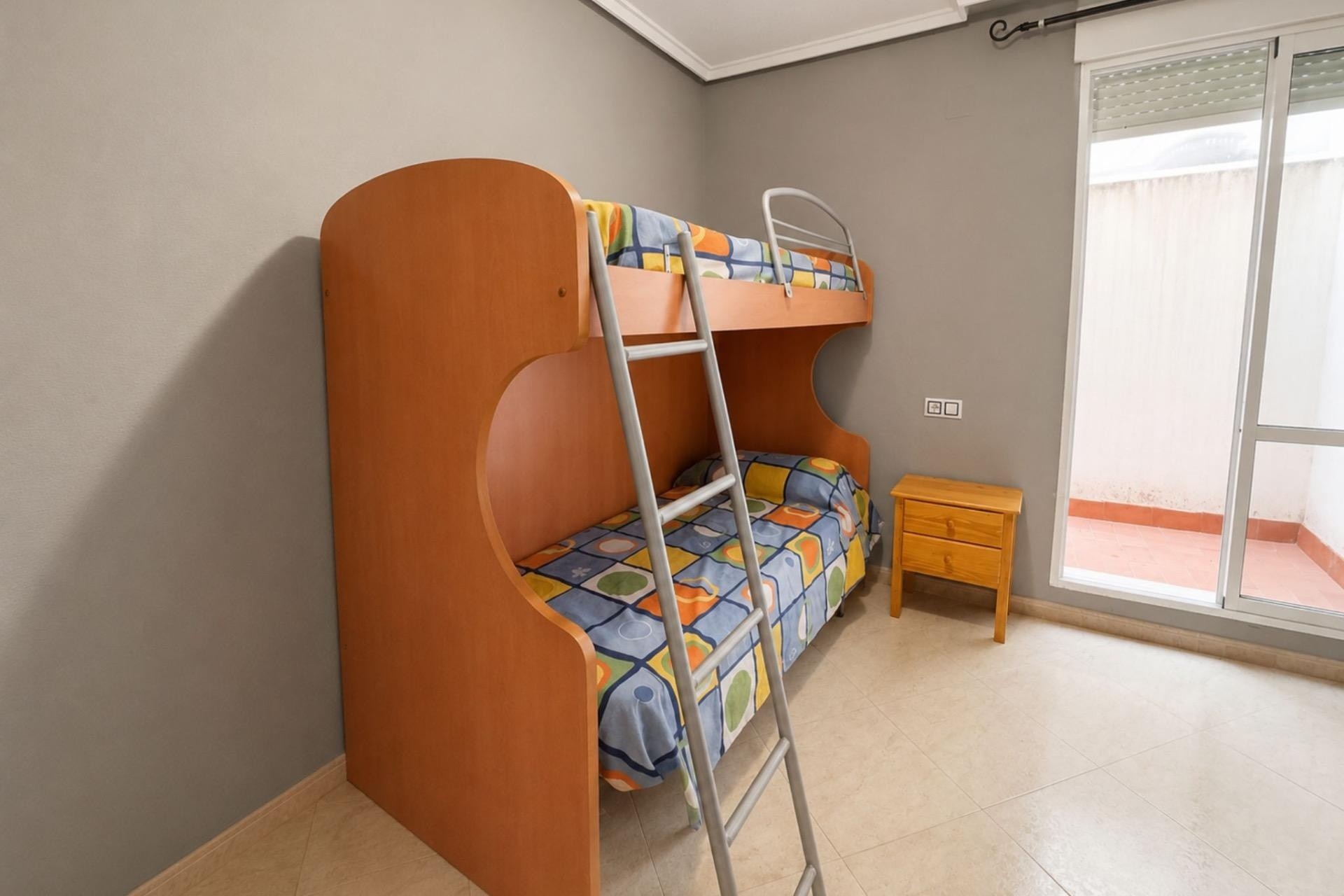 Venta - Apartamento / Piso -
Torrevieja