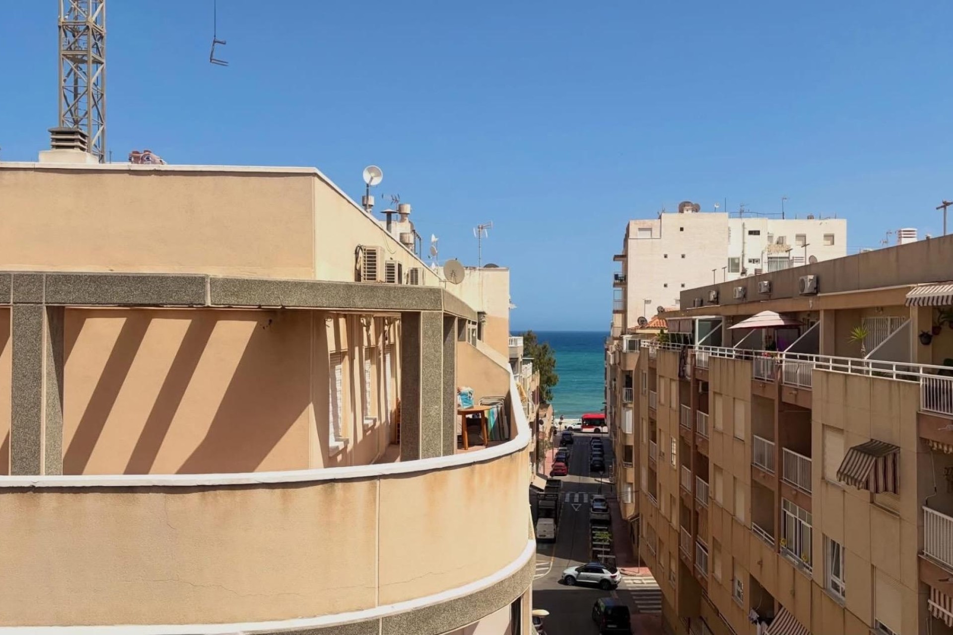 Venta - Apartamento / Piso -
Torrevieja