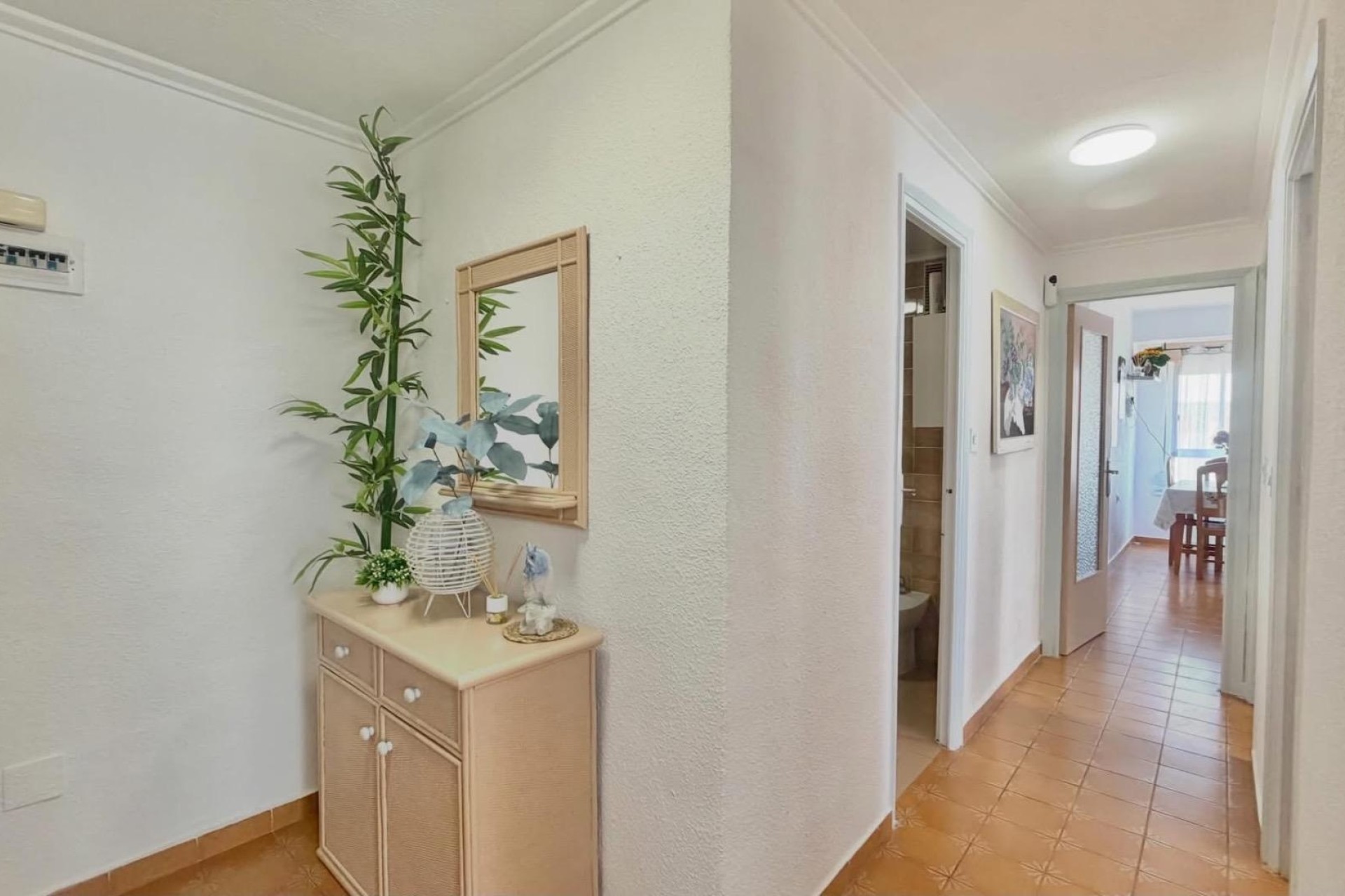 Venta - Apartamento / Piso -
Torrevieja