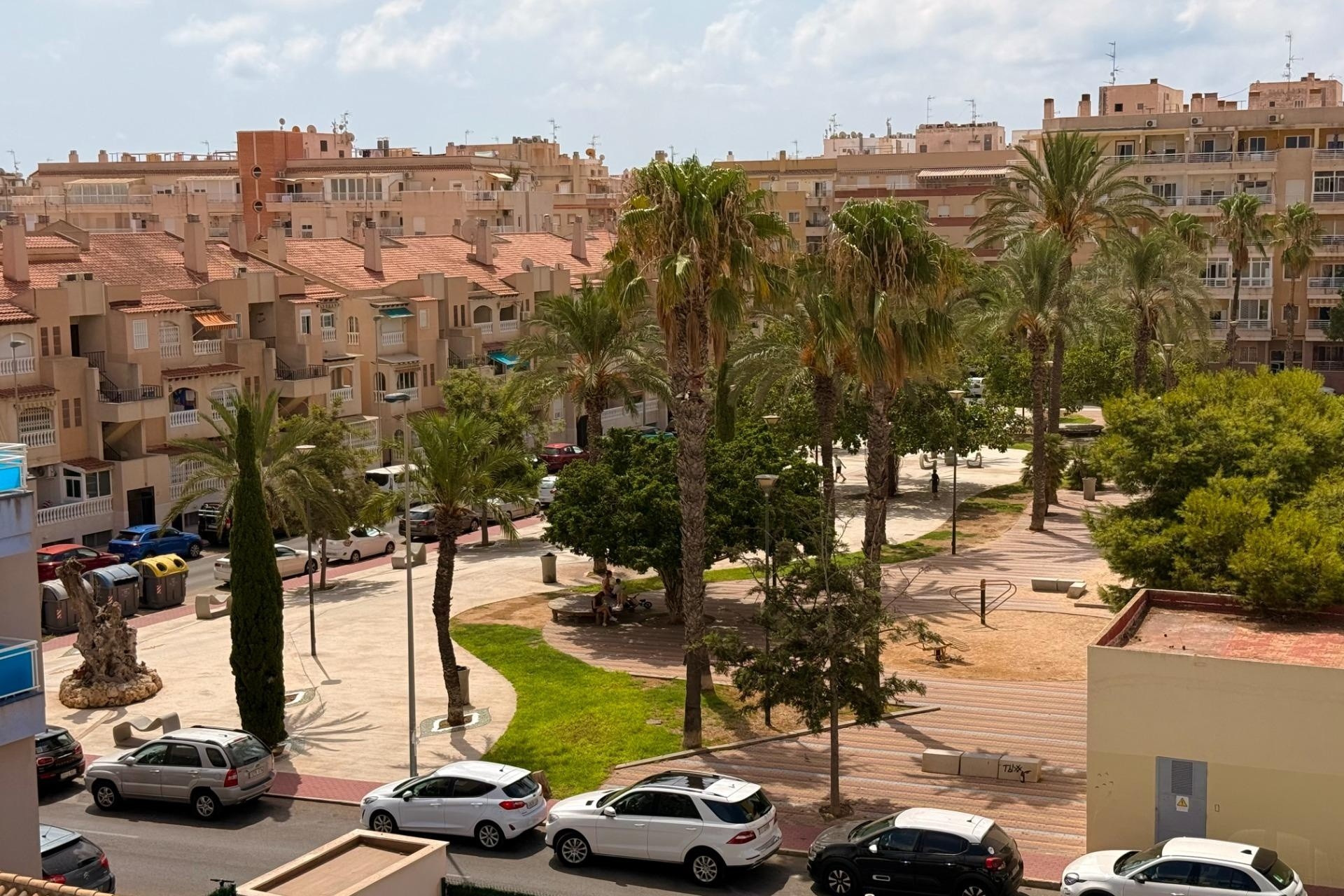 Venta - Apartamento / Piso -
Torrevieja
