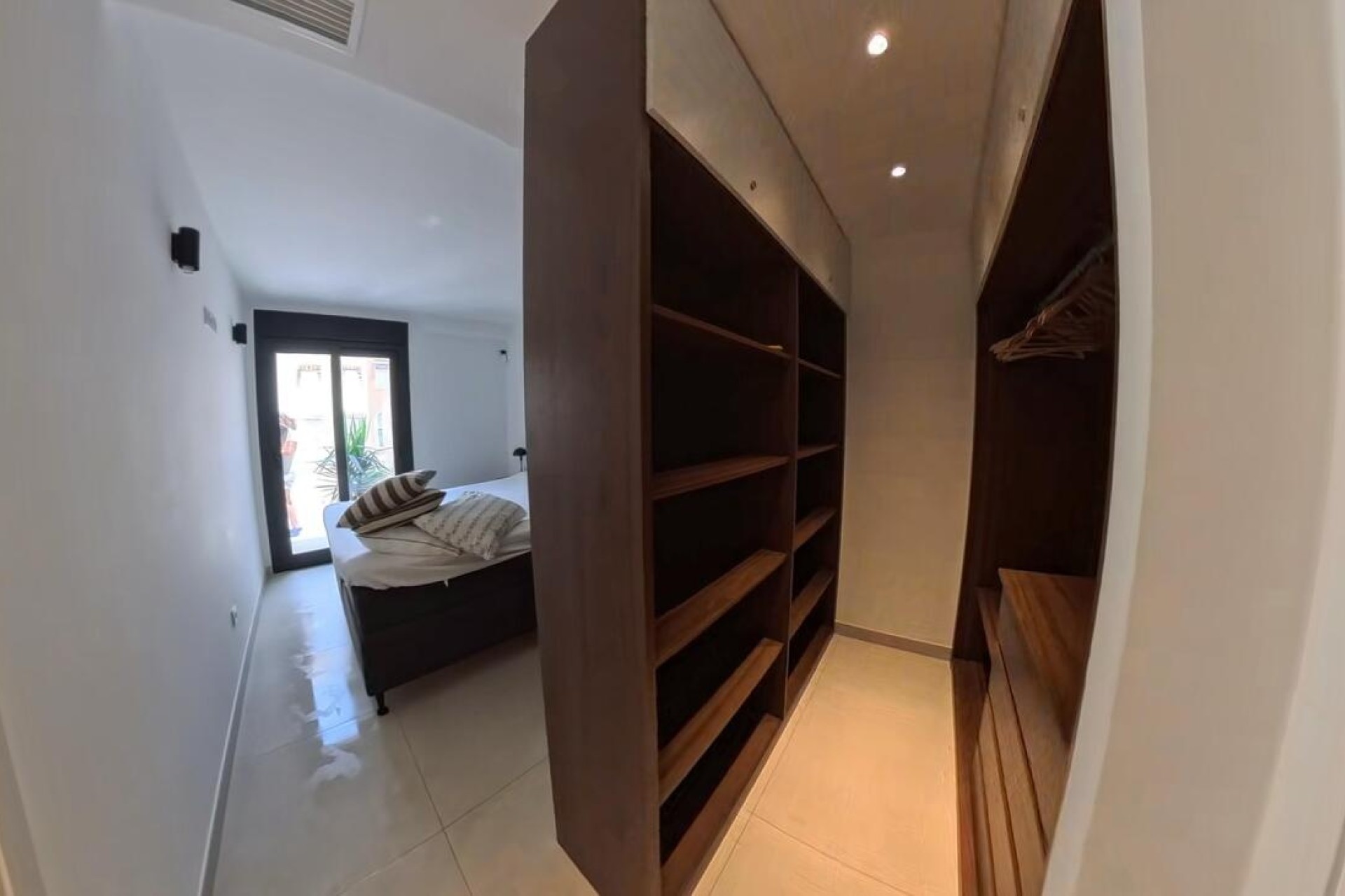 Venta - Apartamento / Piso -
Torrevieja