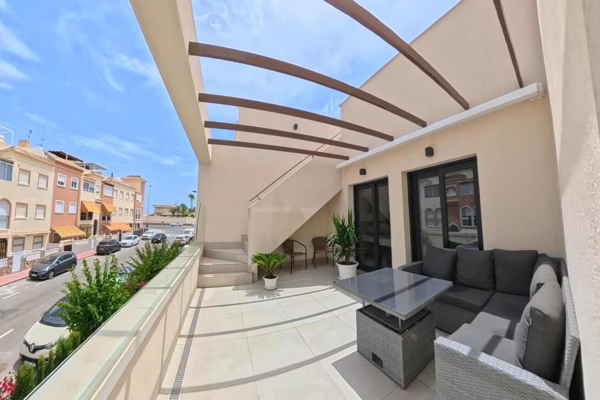 Venta - Apartamento / Piso -
Torrevieja