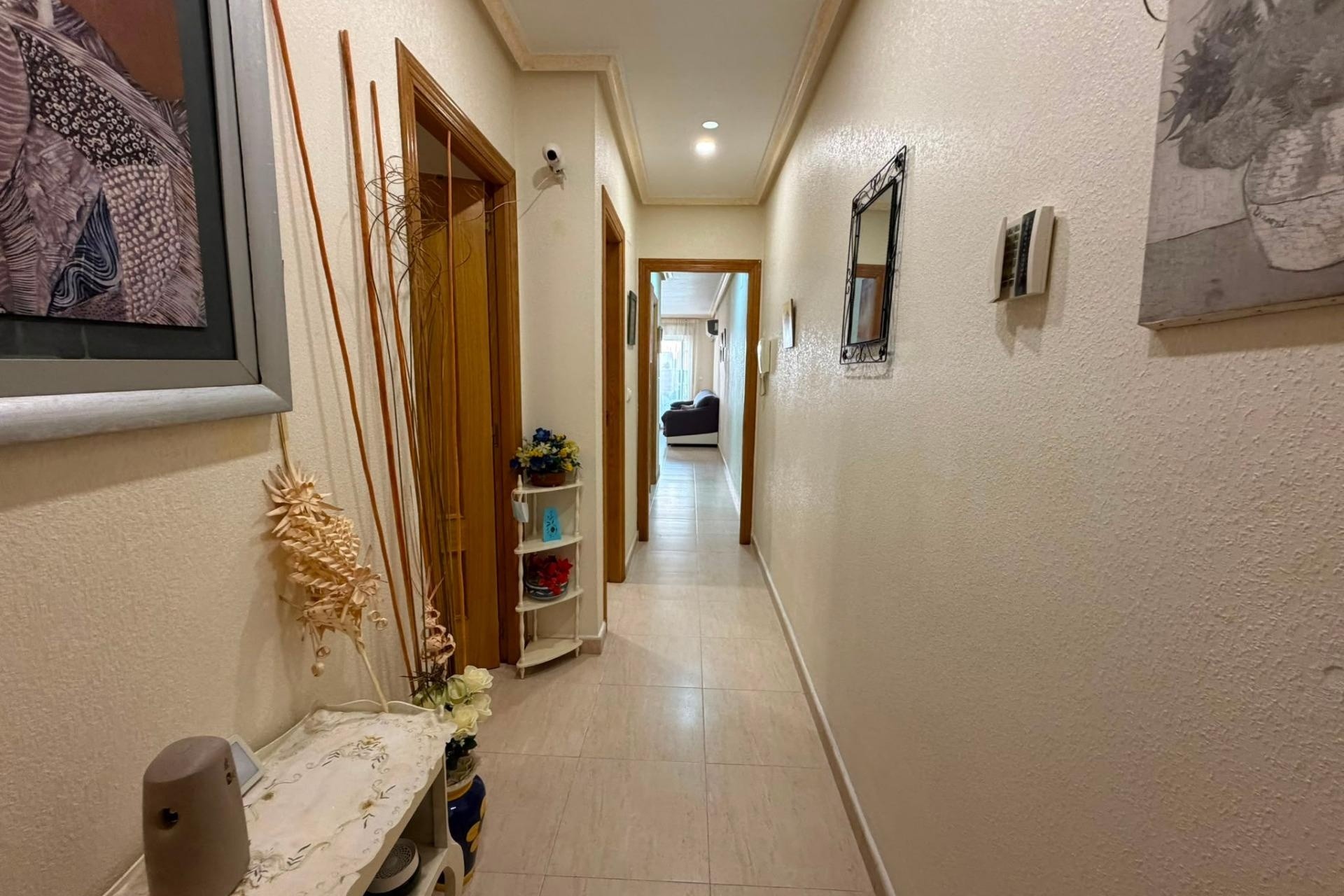Venta - Apartamento / Piso -
Torrevieja