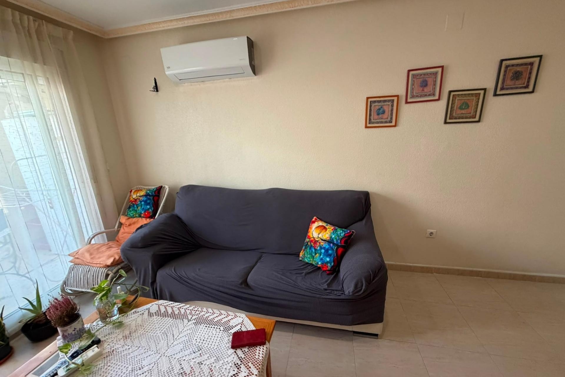 Venta - Apartamento / Piso -
Torrevieja