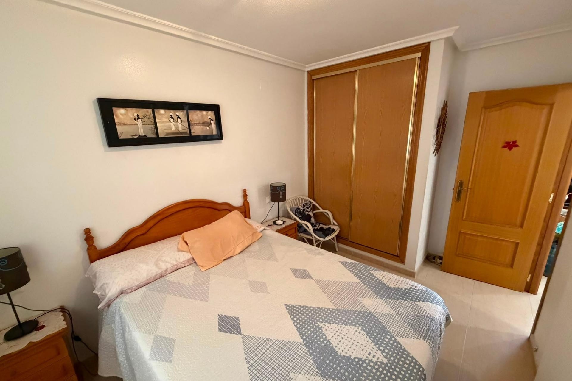Venta - Apartamento / Piso -
Torrevieja