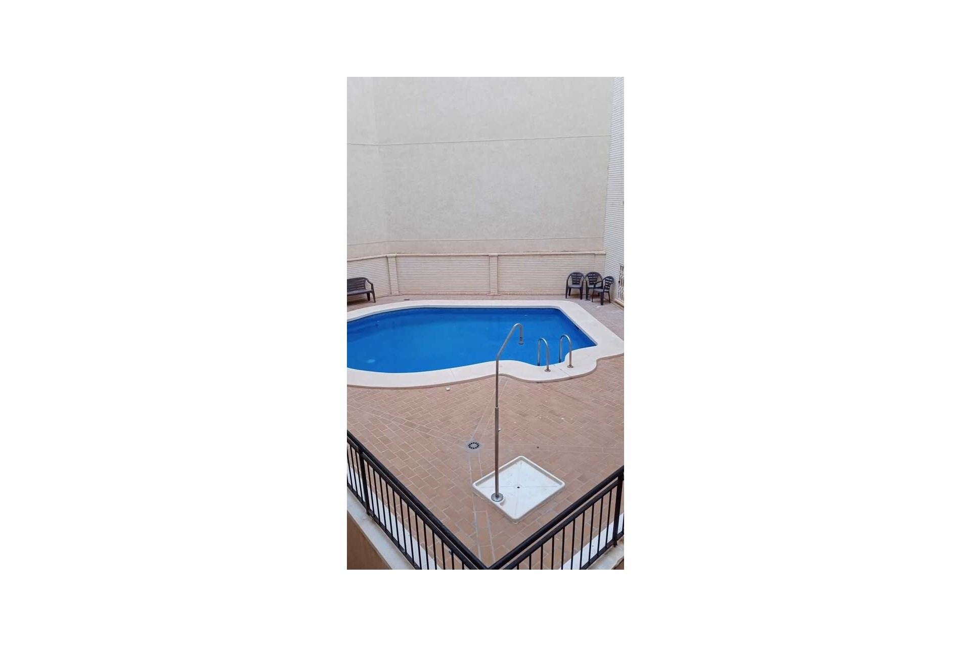 Venta - Apartamento / Piso -
Torrevieja