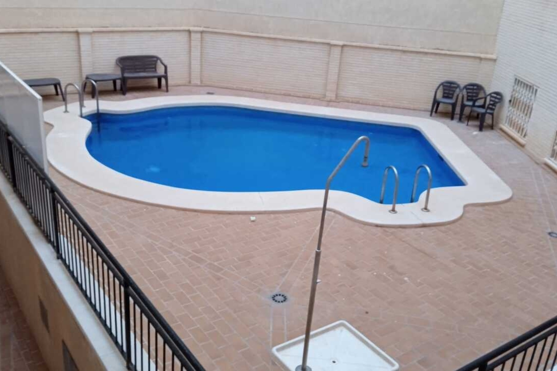 Venta - Apartamento / Piso -
Torrevieja