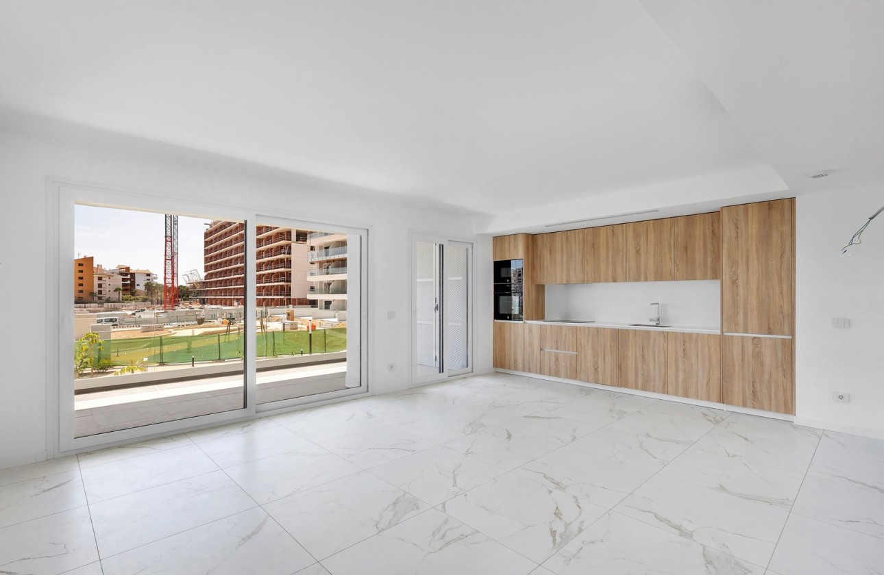 Venta - Apartamento / Piso -
Torrevieja