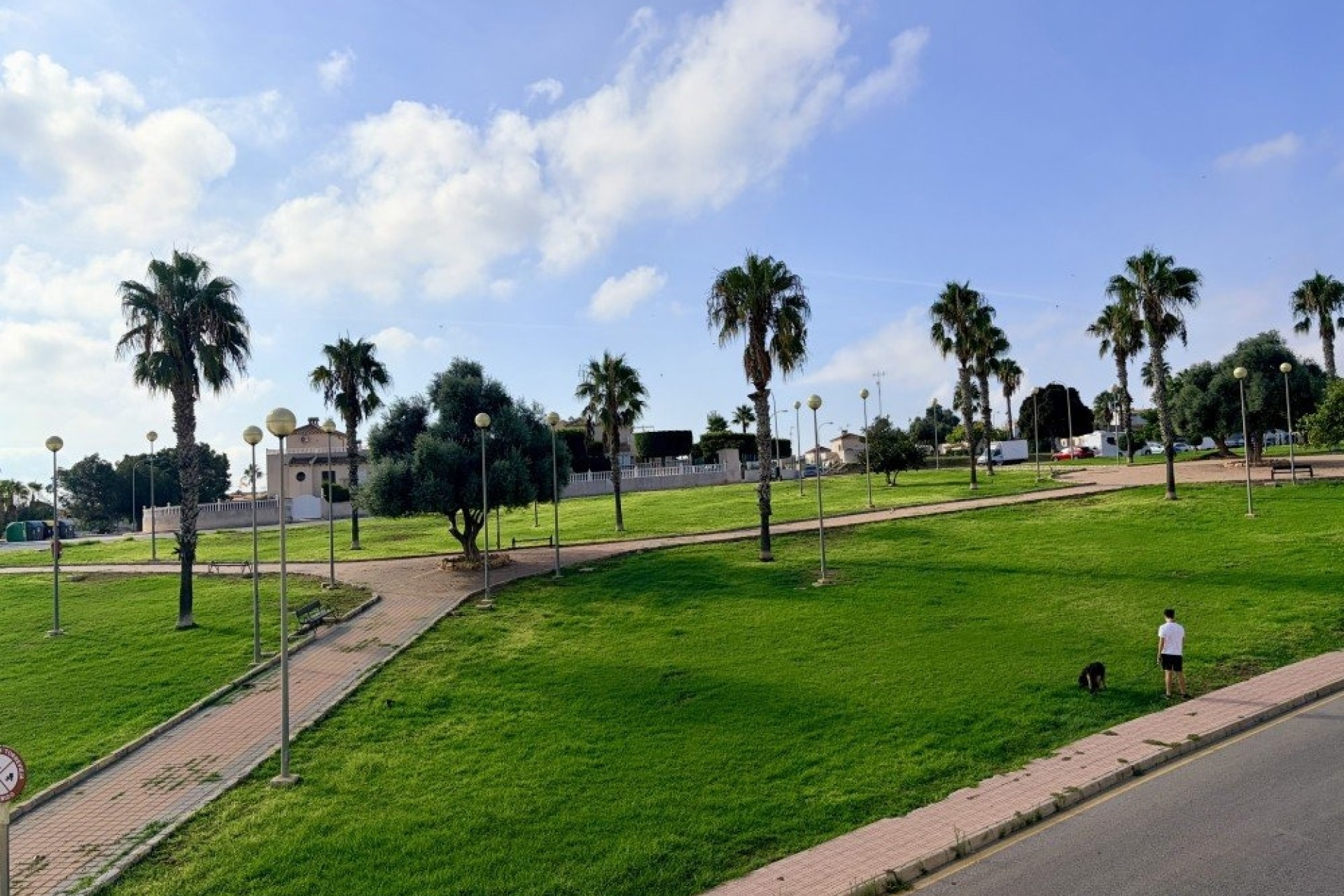 Venta - Apartamento / Piso -
Torrevieja