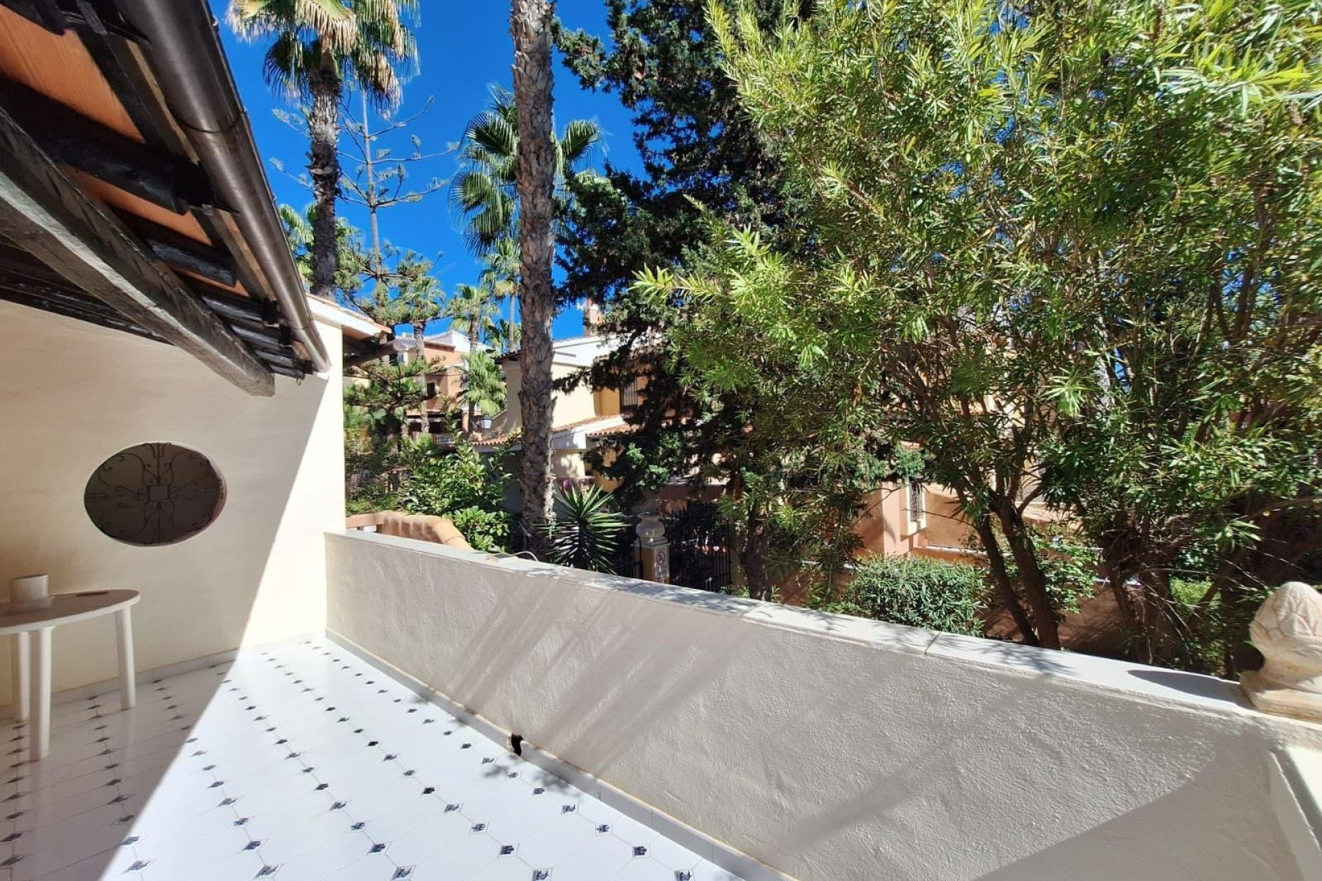 Venta - Apartamento / Piso -
Torrevieja