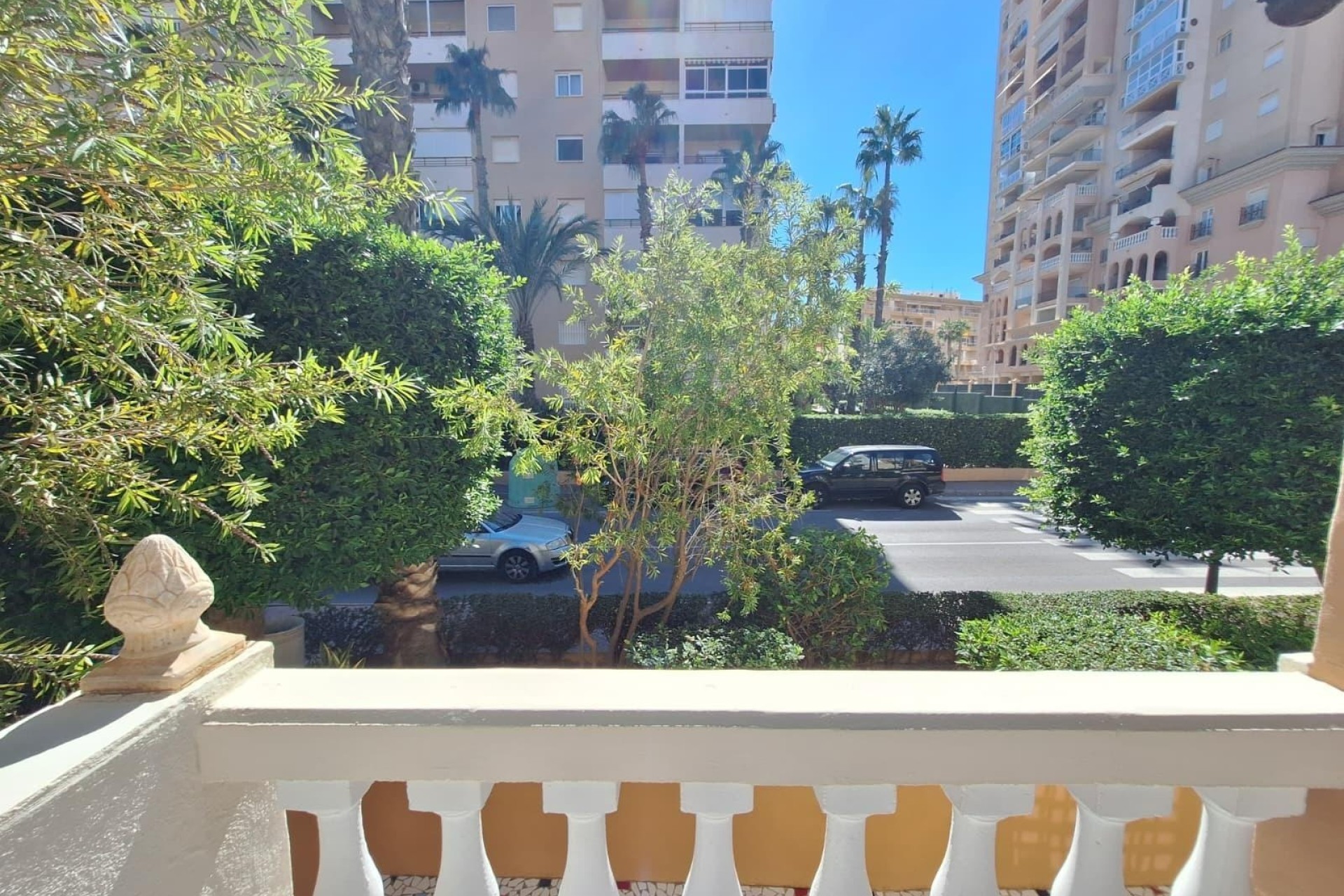 Venta - Apartamento / Piso -
Torrevieja