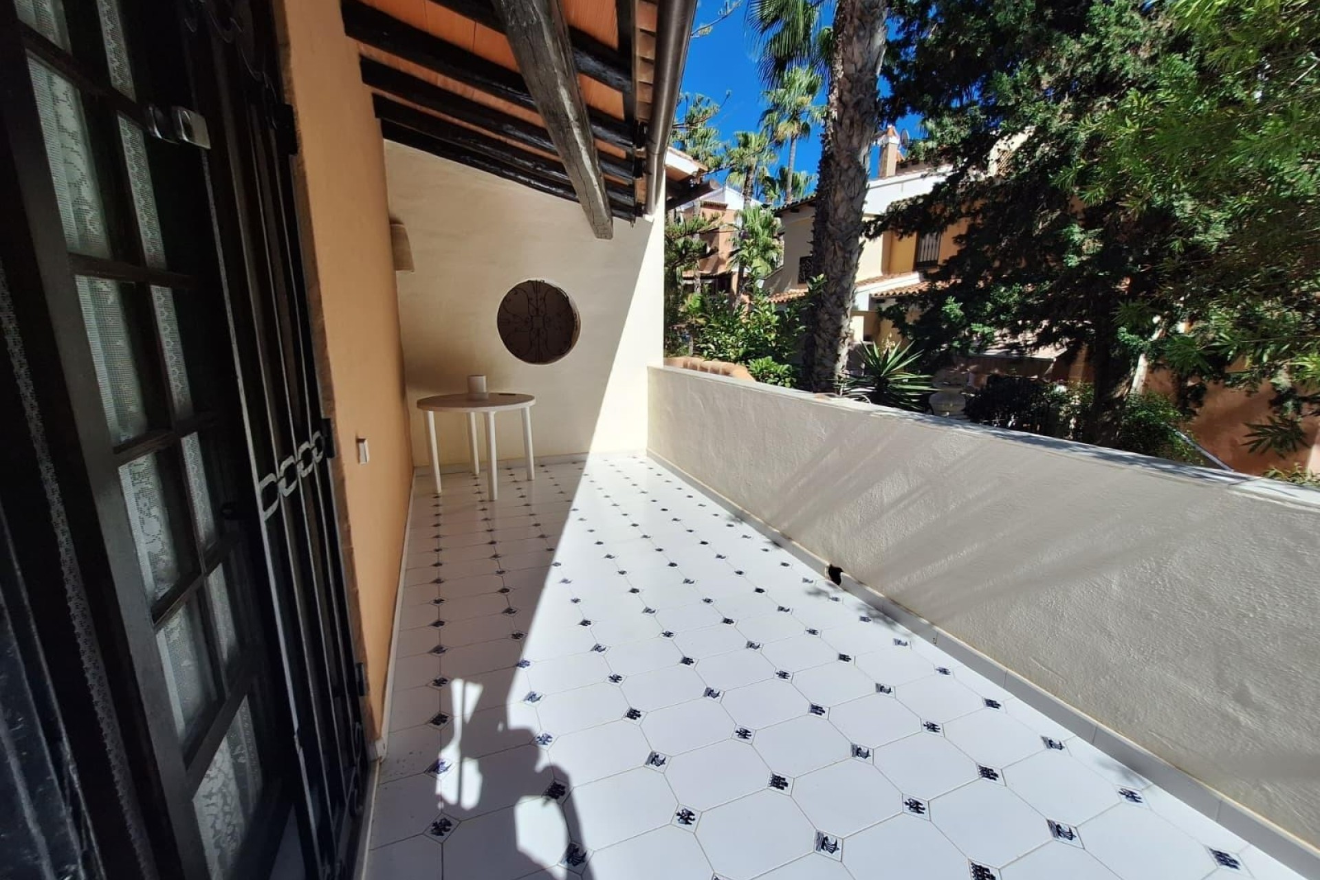 Venta - Apartamento / Piso -
Torrevieja