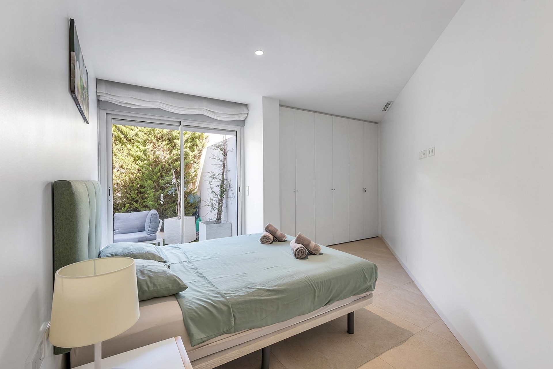 Venta - Apartamento / Piso -
Torrevieja