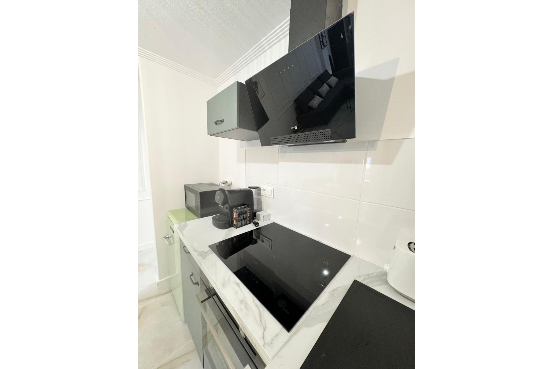 Venta - Apartamento / Piso -
Torrevieja