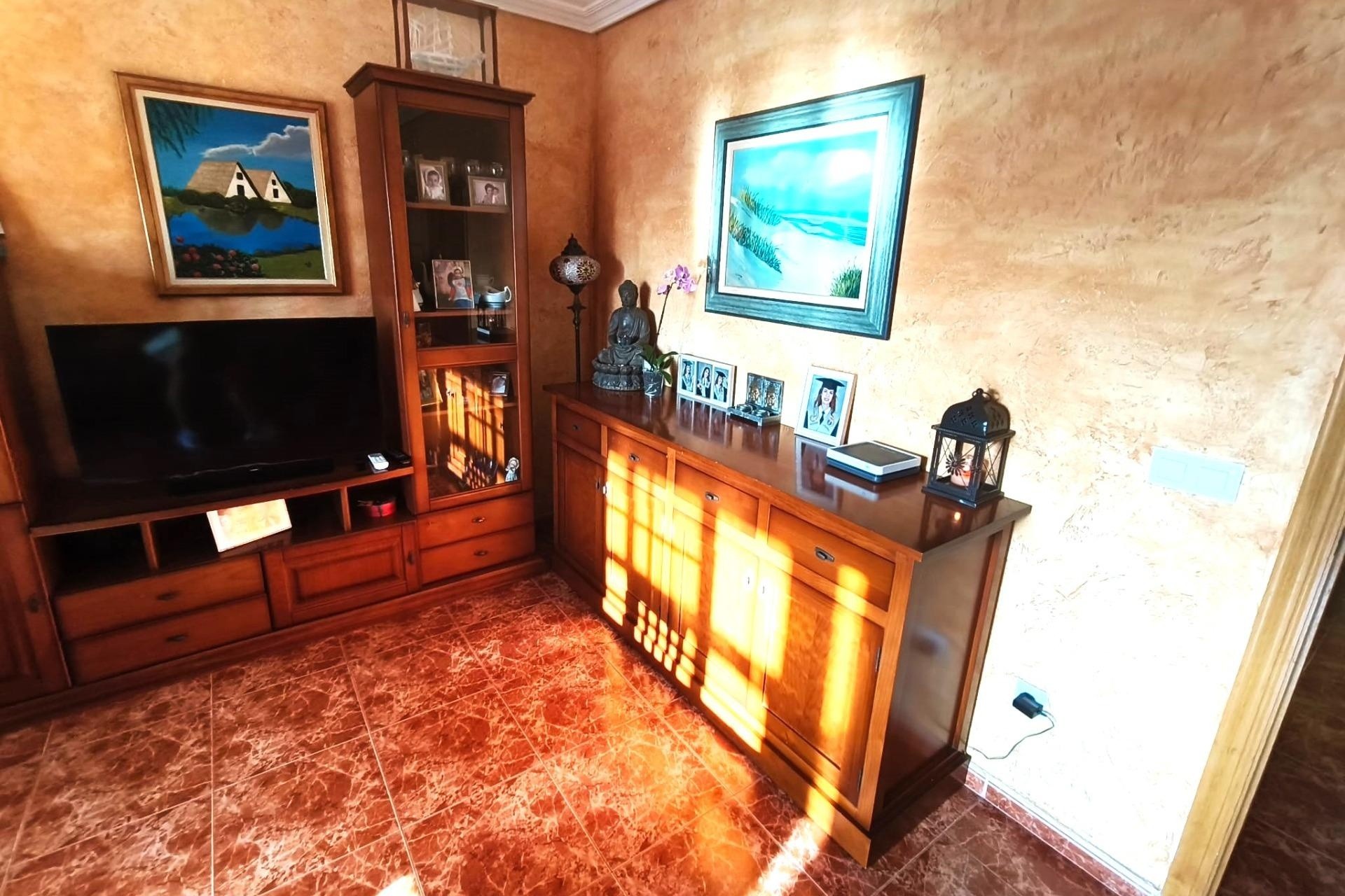 Venta - Apartamento / Piso -
Torrevieja