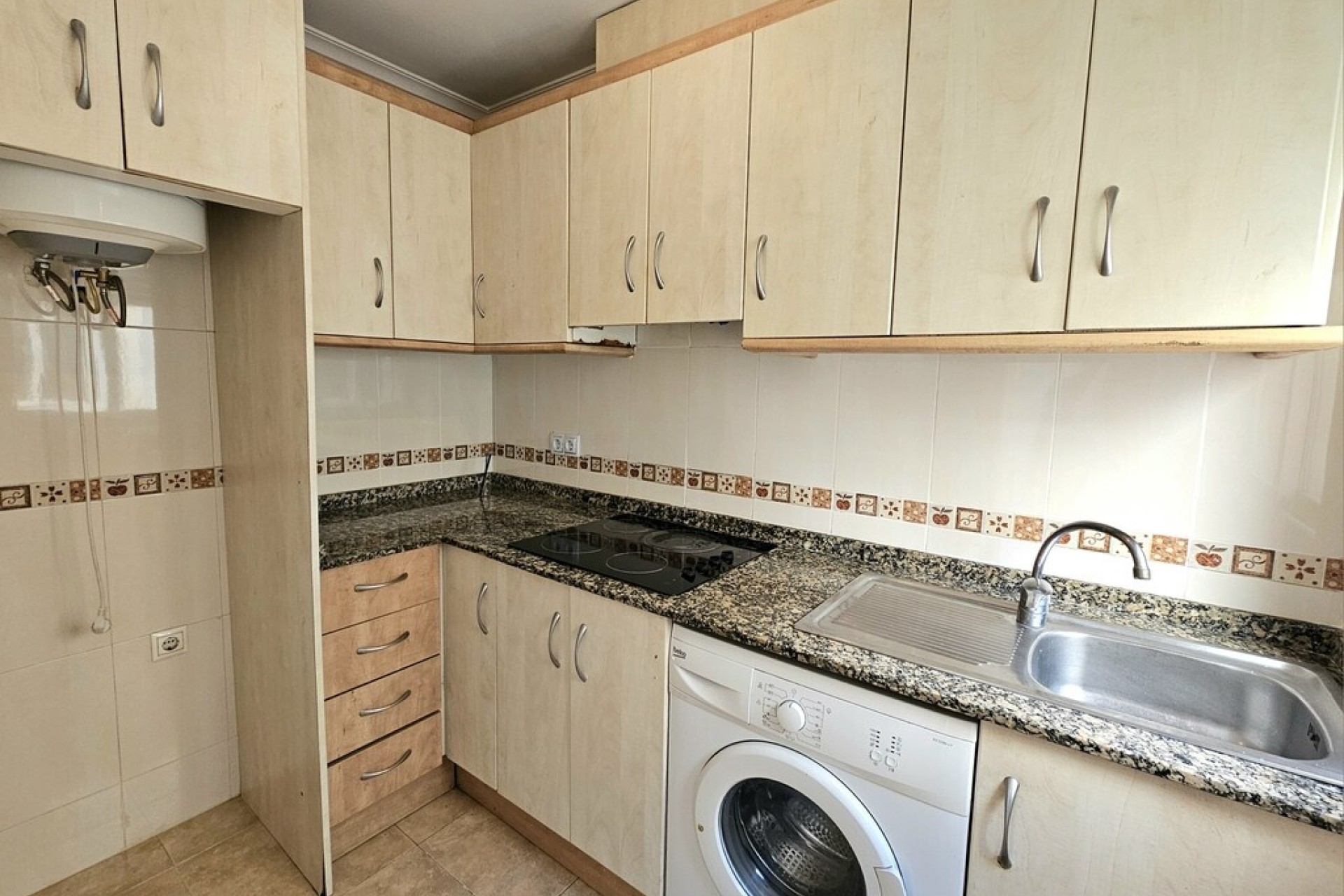 Venta - Apartamento / Piso -
Torrevieja