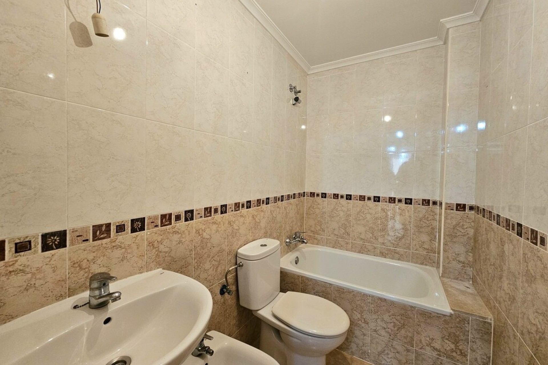 Venta - Apartamento / Piso -
Torrevieja