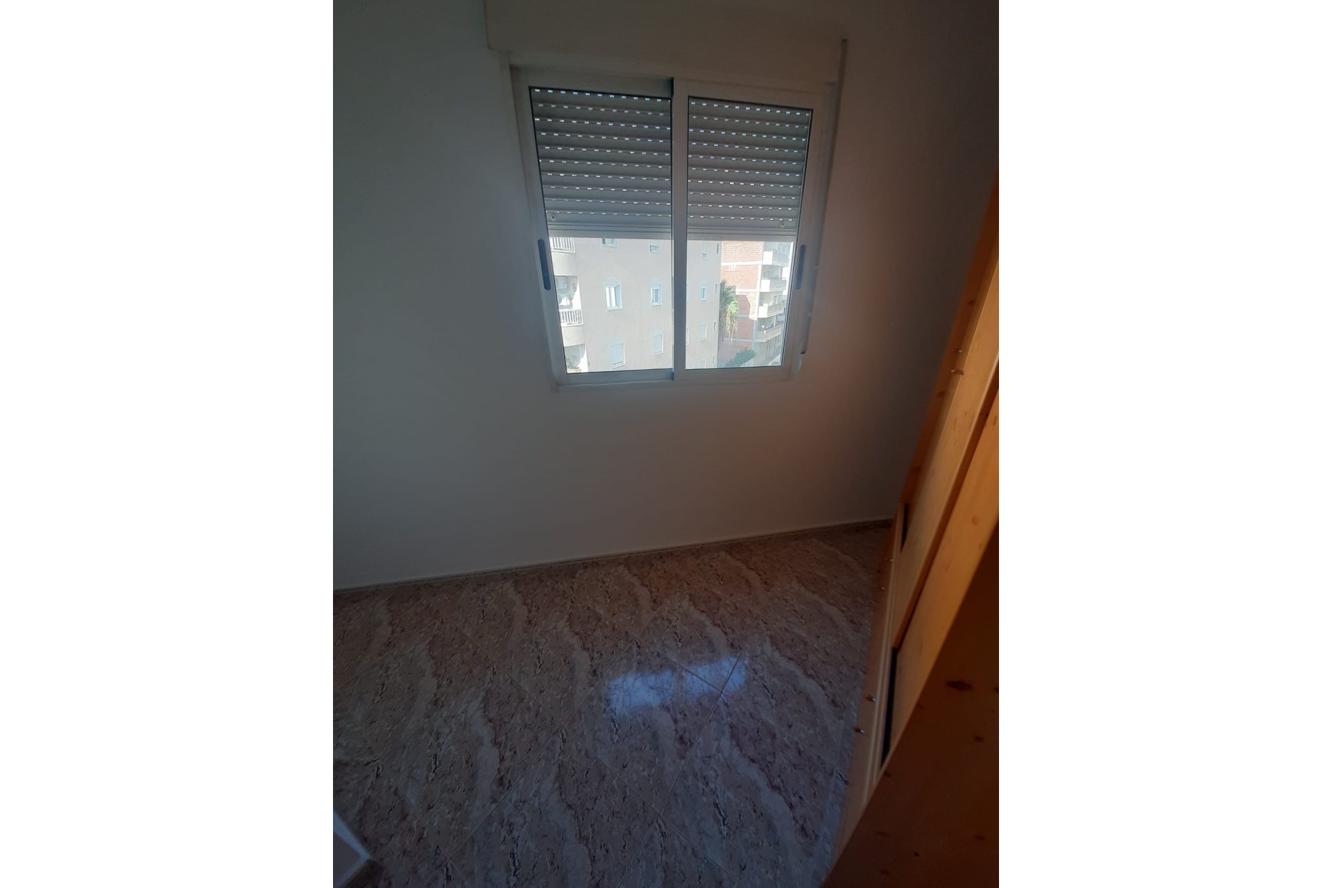 Venta - Apartamento / Piso -
Torrevieja