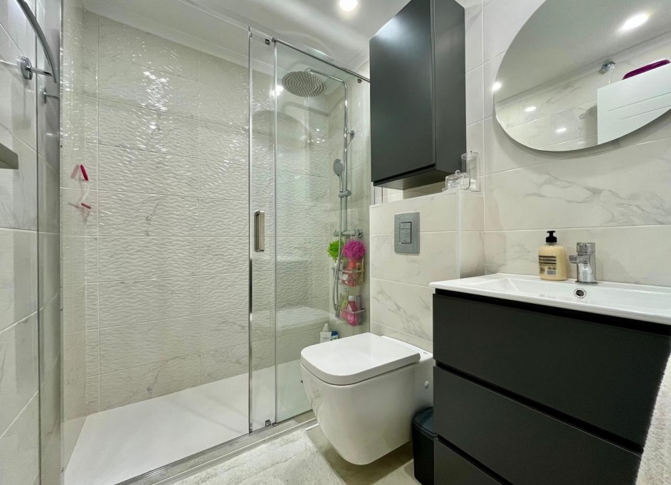 Venta - Apartamento piso -
Torrevieja