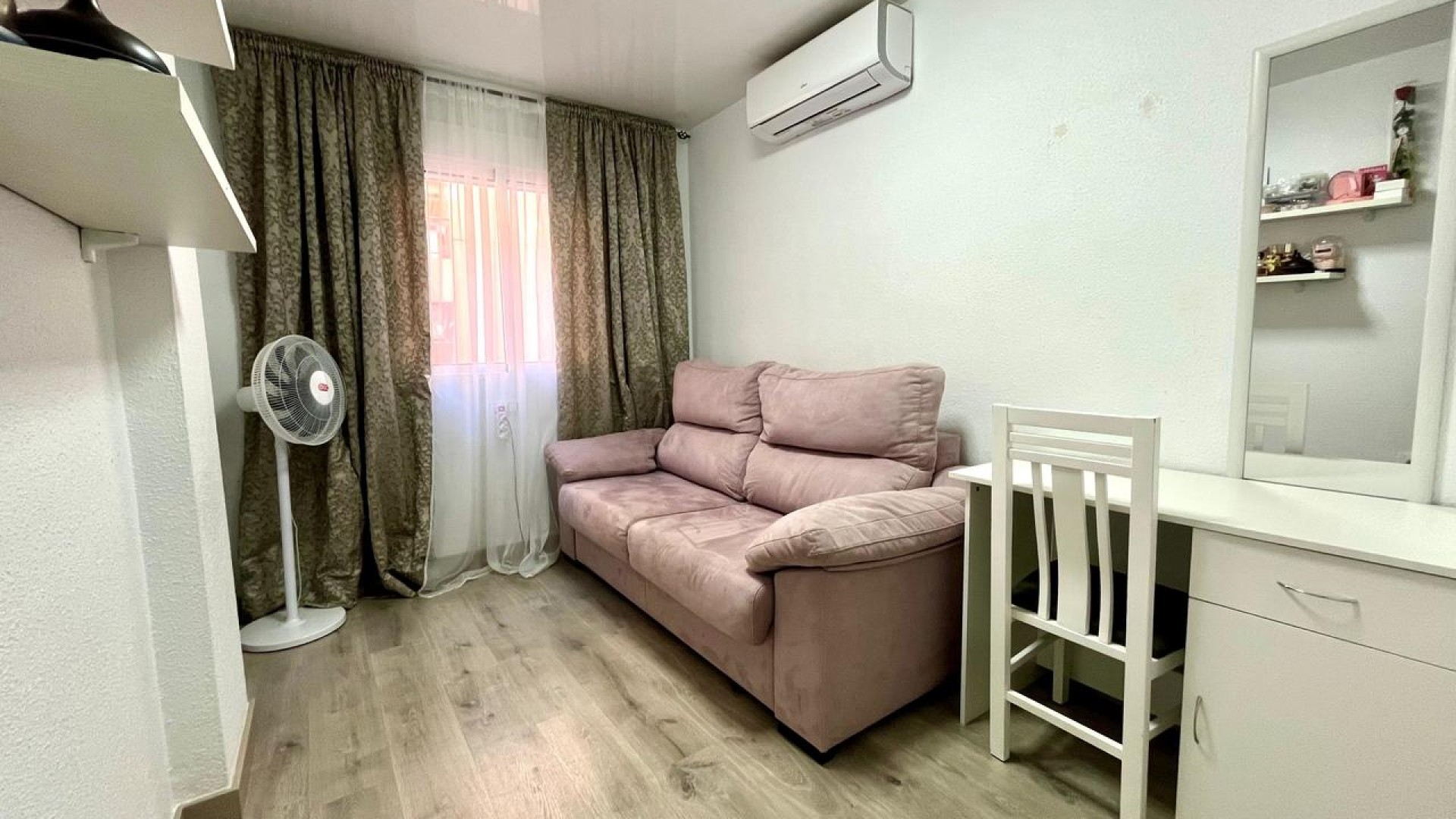 Venta - Apartamento piso -
Torrevieja