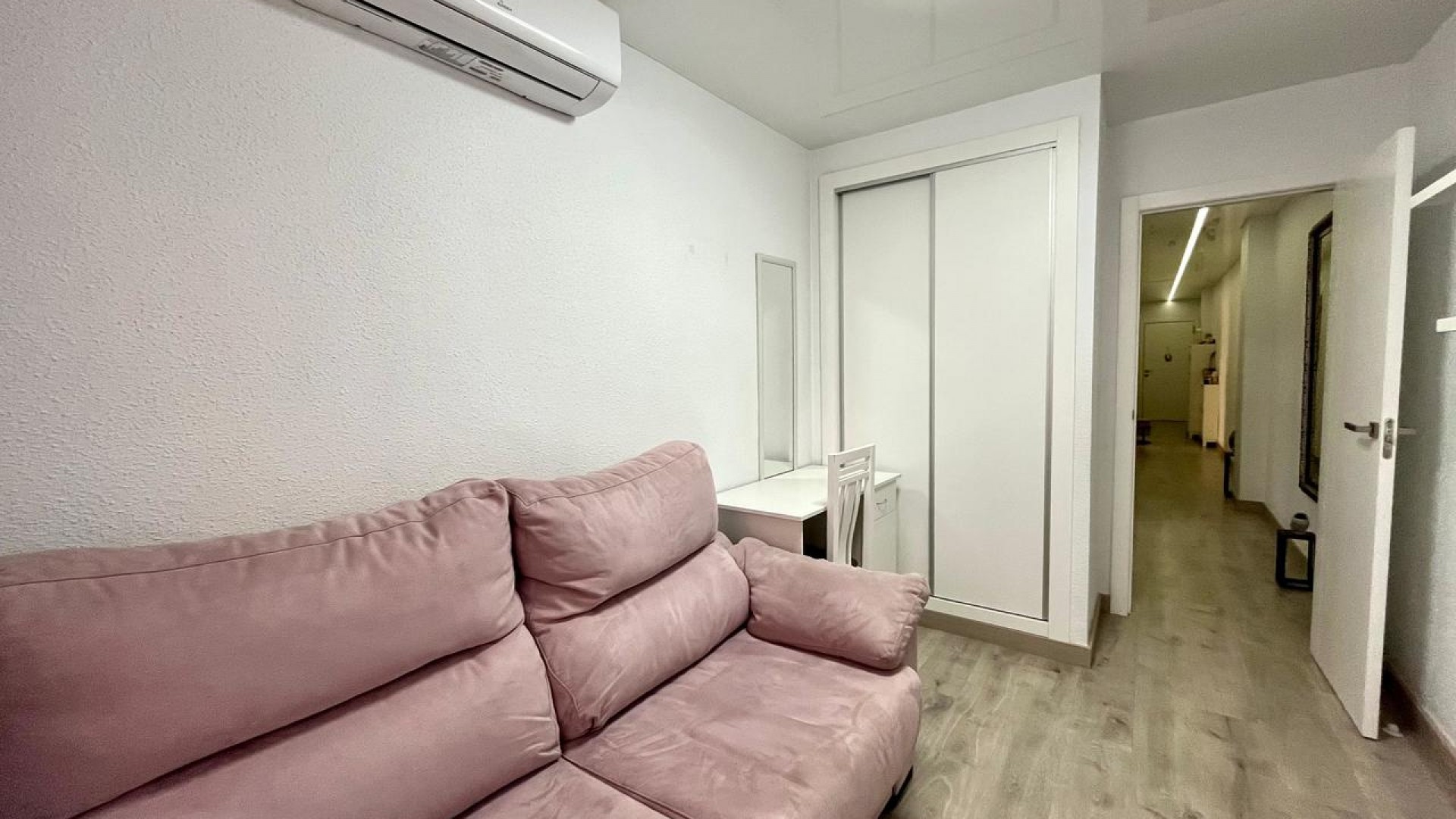Venta - Apartamento piso -
Torrevieja