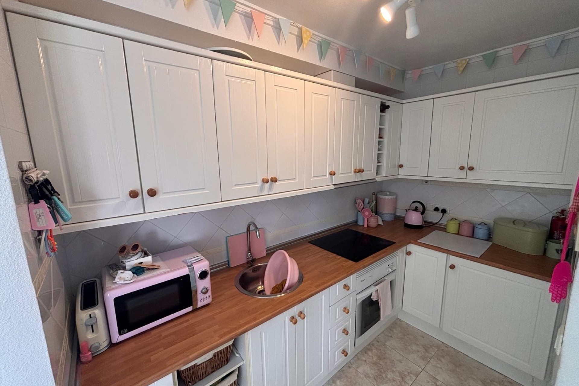 Venta - Apartamento / Piso -
Urbanización Ciudad Quesada