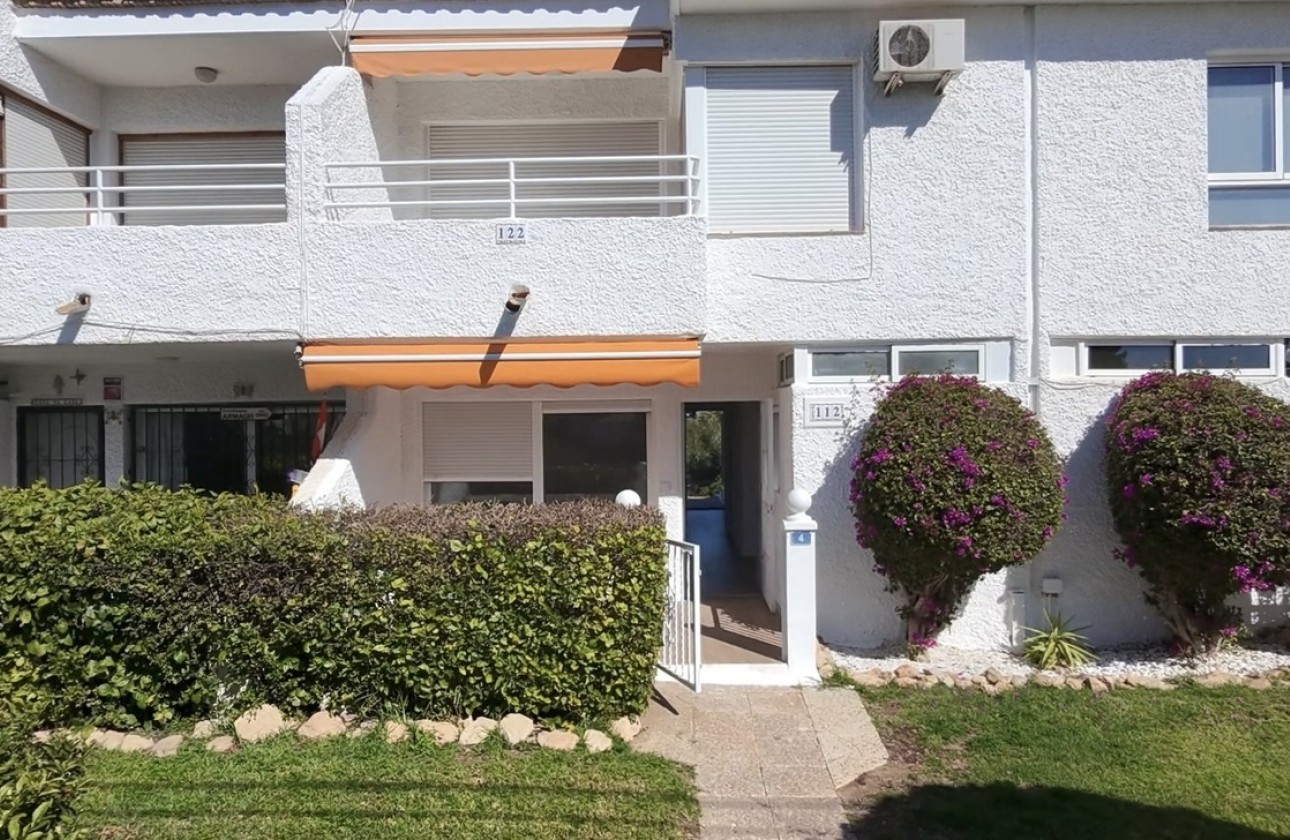 Venta - Apartamento / Piso -
Villamartín - Costa Blanca