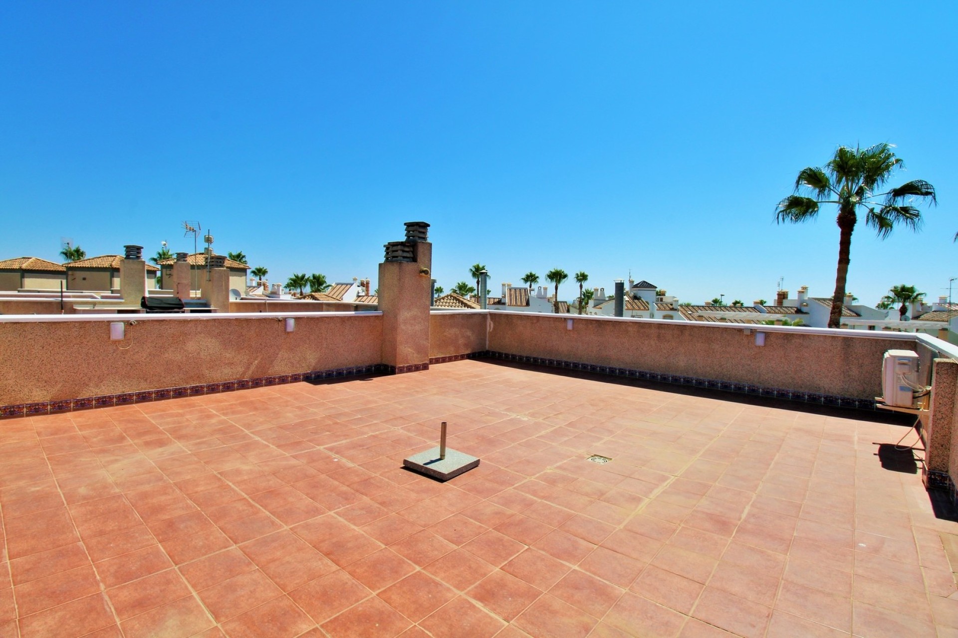 Venta - Apartamento / Piso -
Villamartín - Las Violetas