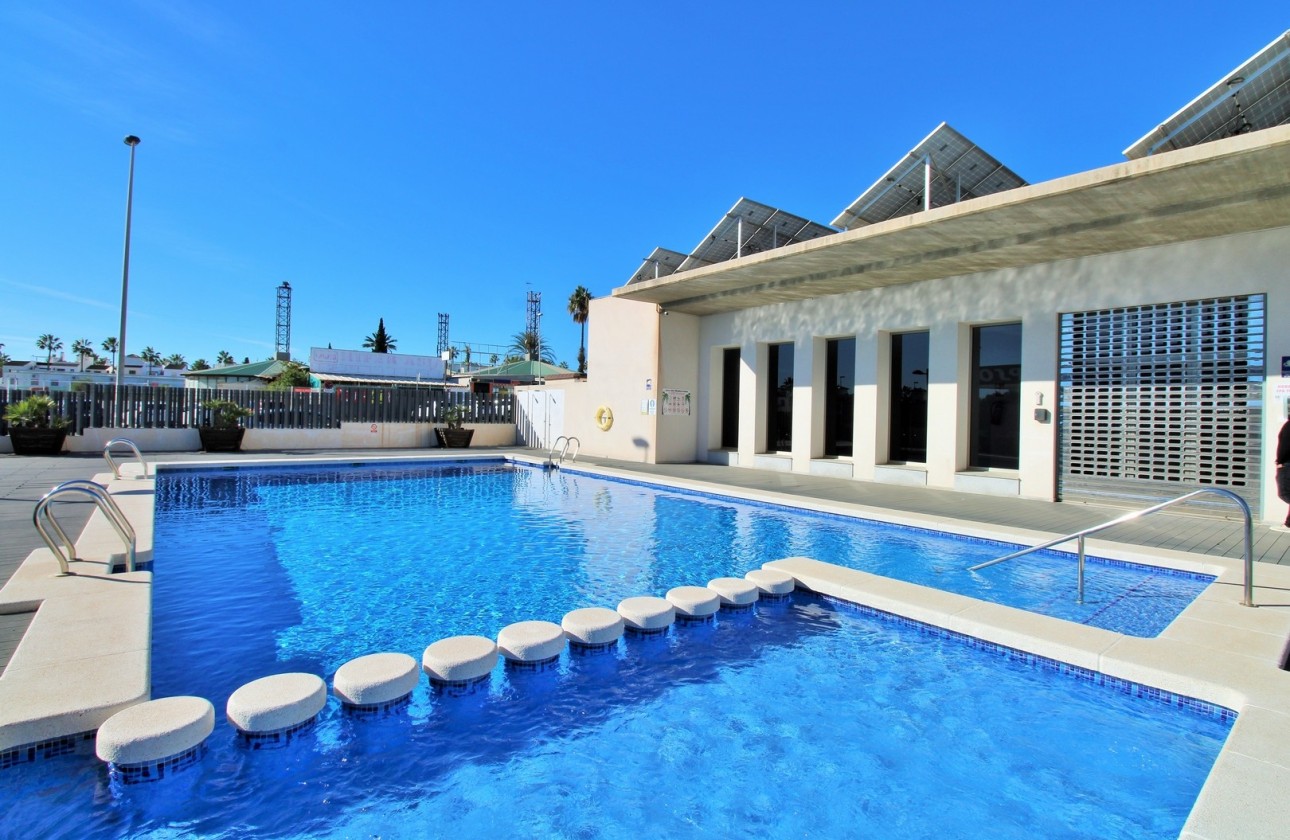 Venta - Apartamento / Piso -
Villamartín - LOS DOLSES