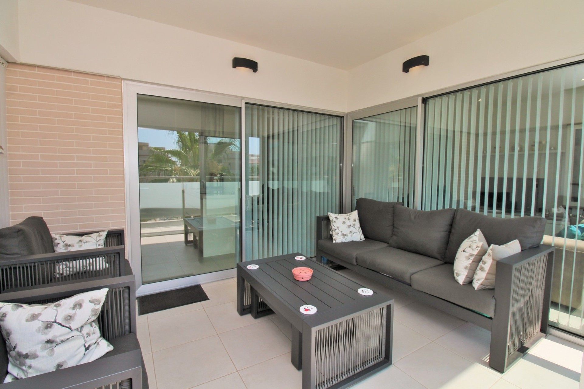 Venta - Apartamento / Piso -
Villamartín - Los Dolses