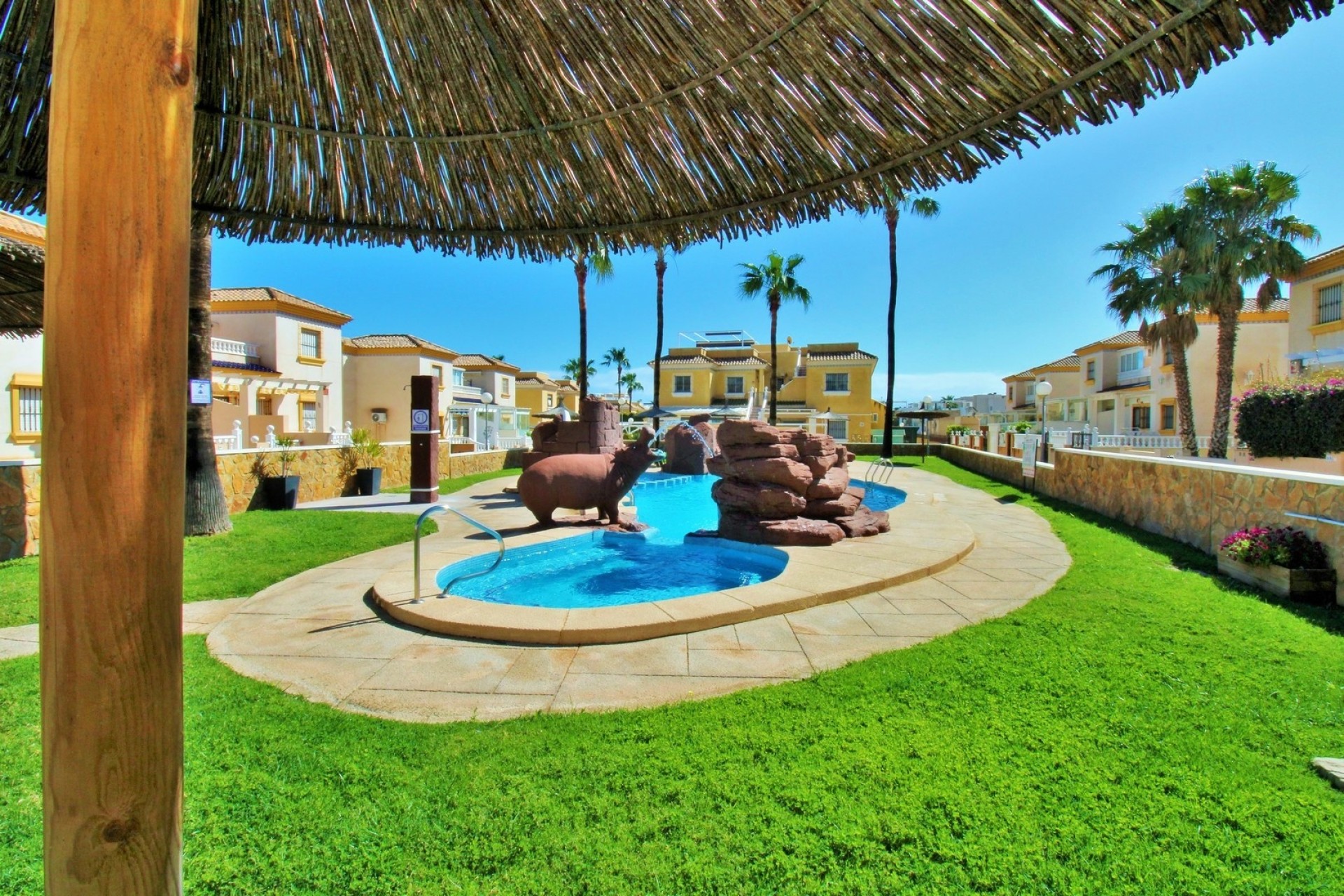 Venta - Apartamento / Piso -
Villamartín - Los Dolses