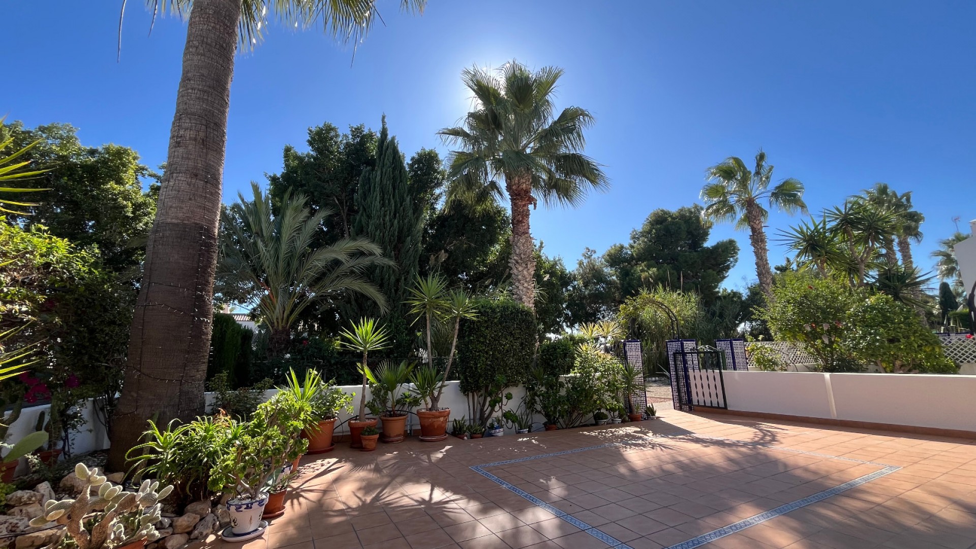 Venta - Apartamento piso -
Villamartín - PAU 8