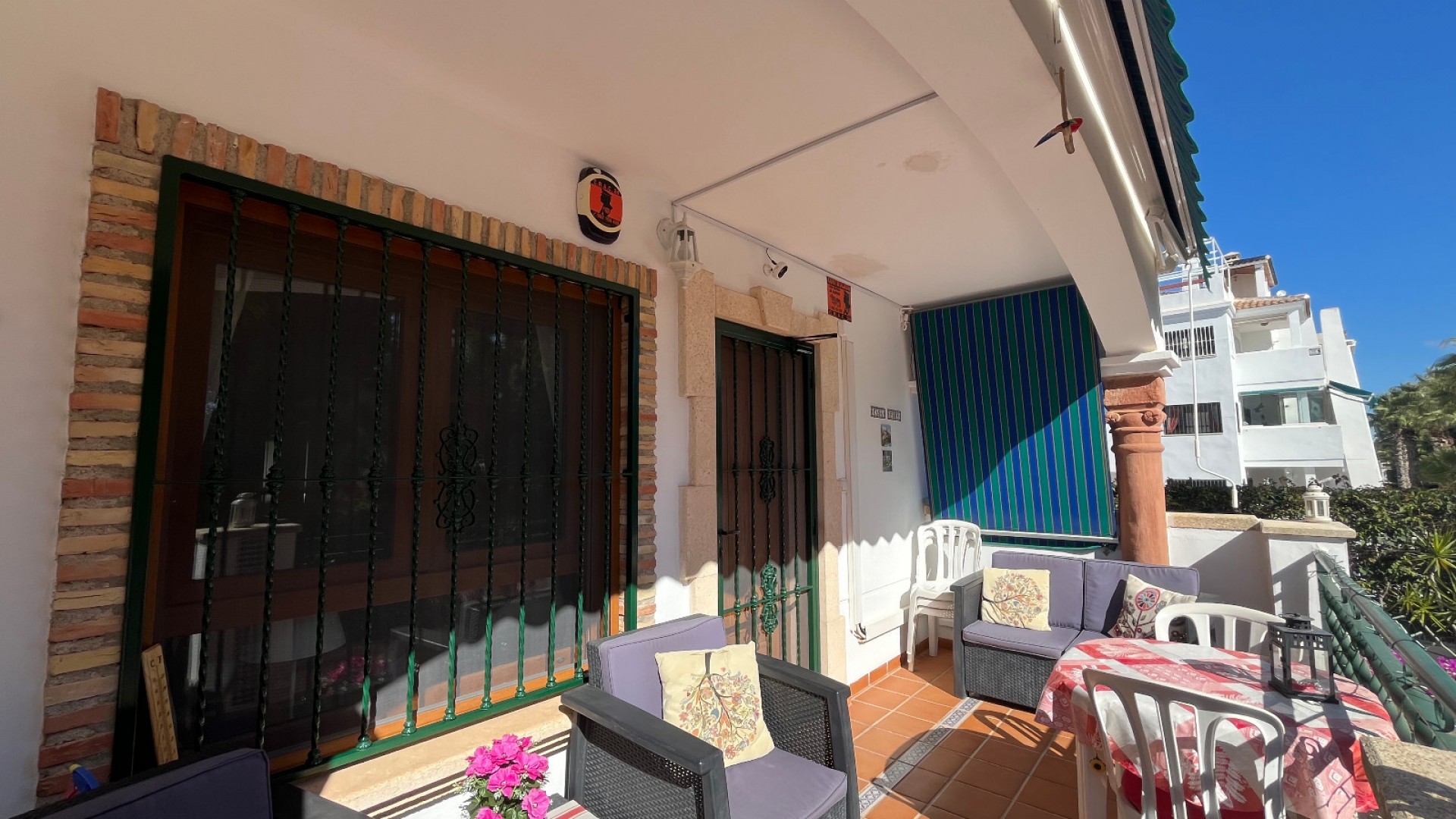 Venta - Apartamento piso -
Villamartín - PAU 8