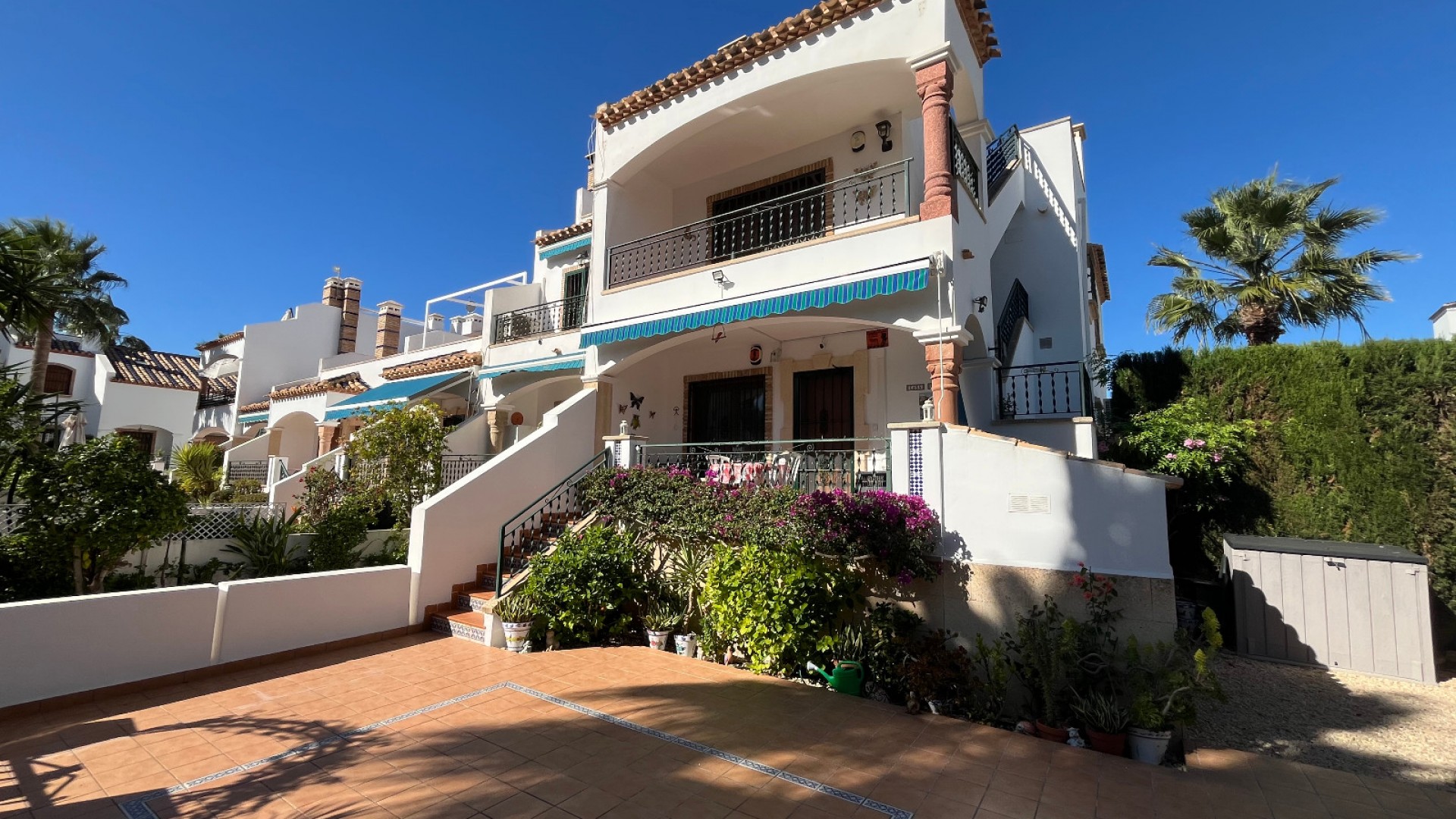 Venta - Apartamento piso -
Villamartín - PAU 8