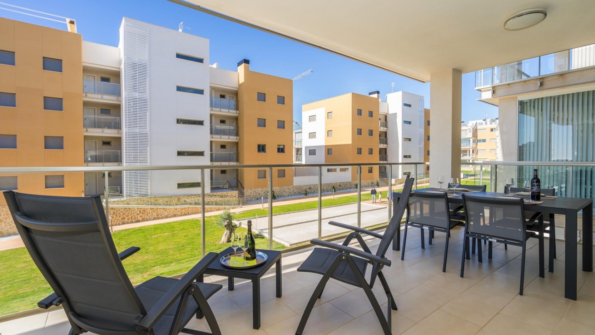 Venta - Apartamento piso -
Villamartín - Villamartin