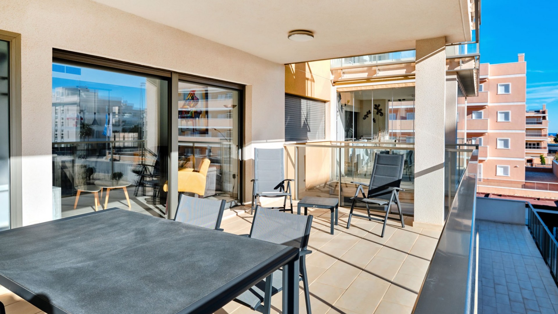 Venta - Apartamento piso -
Villamartín - Villamartin