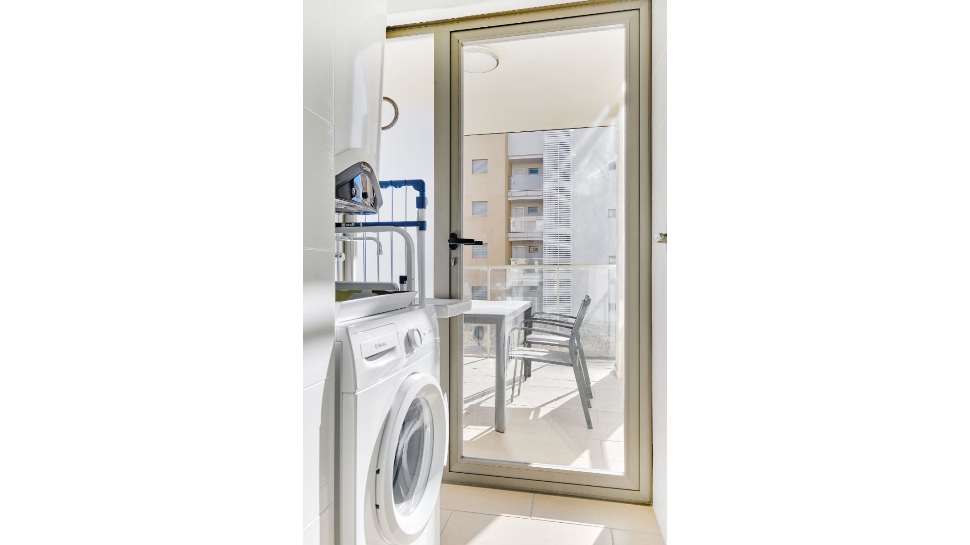 Venta - Apartamento piso -
Villamartín - Villamartin