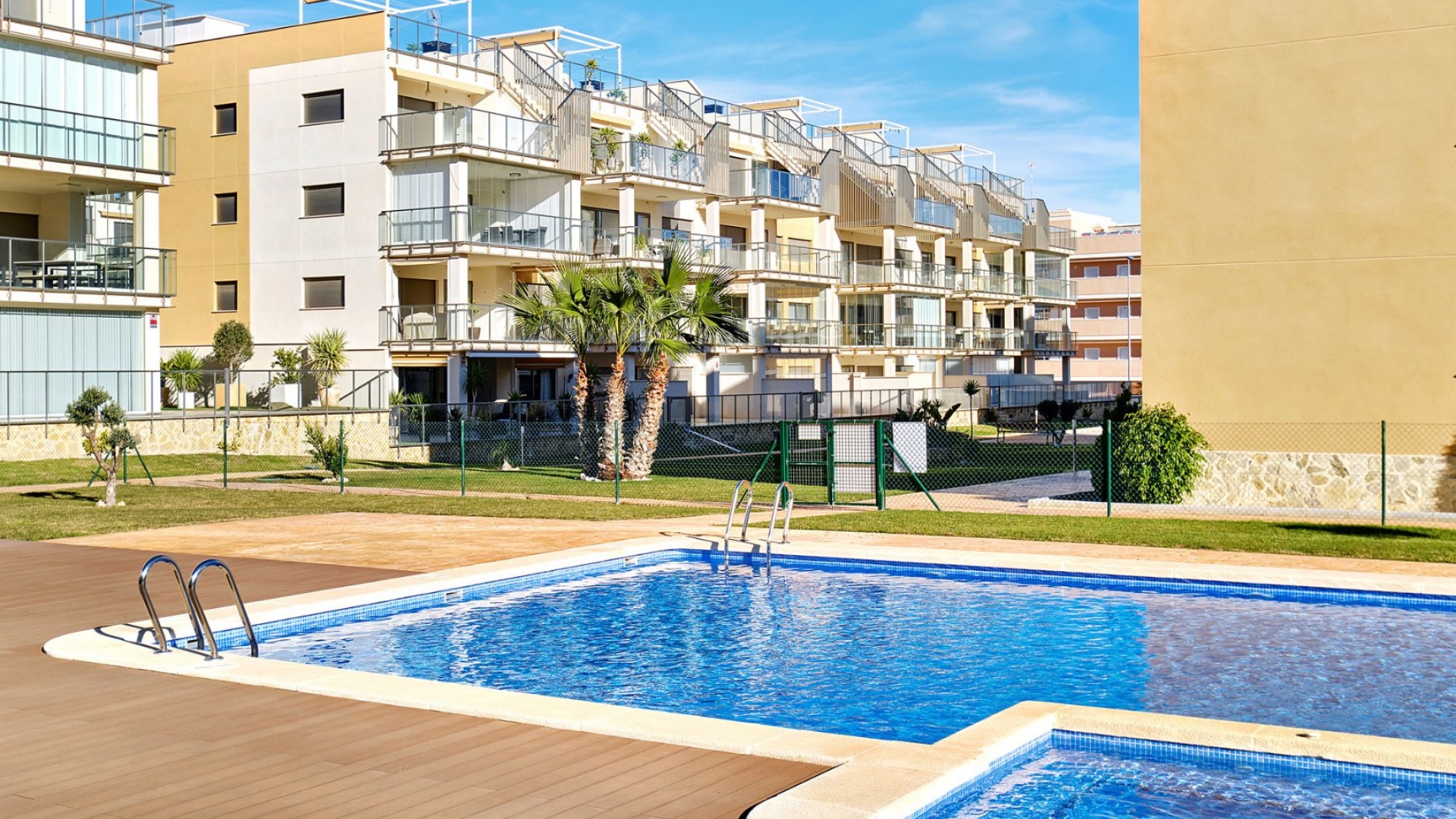 Venta - Apartamento piso -
Villamartín - Villamartin